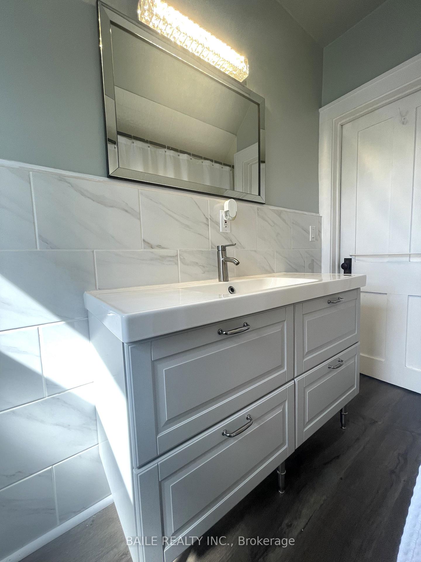 Photo 28 of 489 Rachel Street, Warwick, Watford — HOMEH