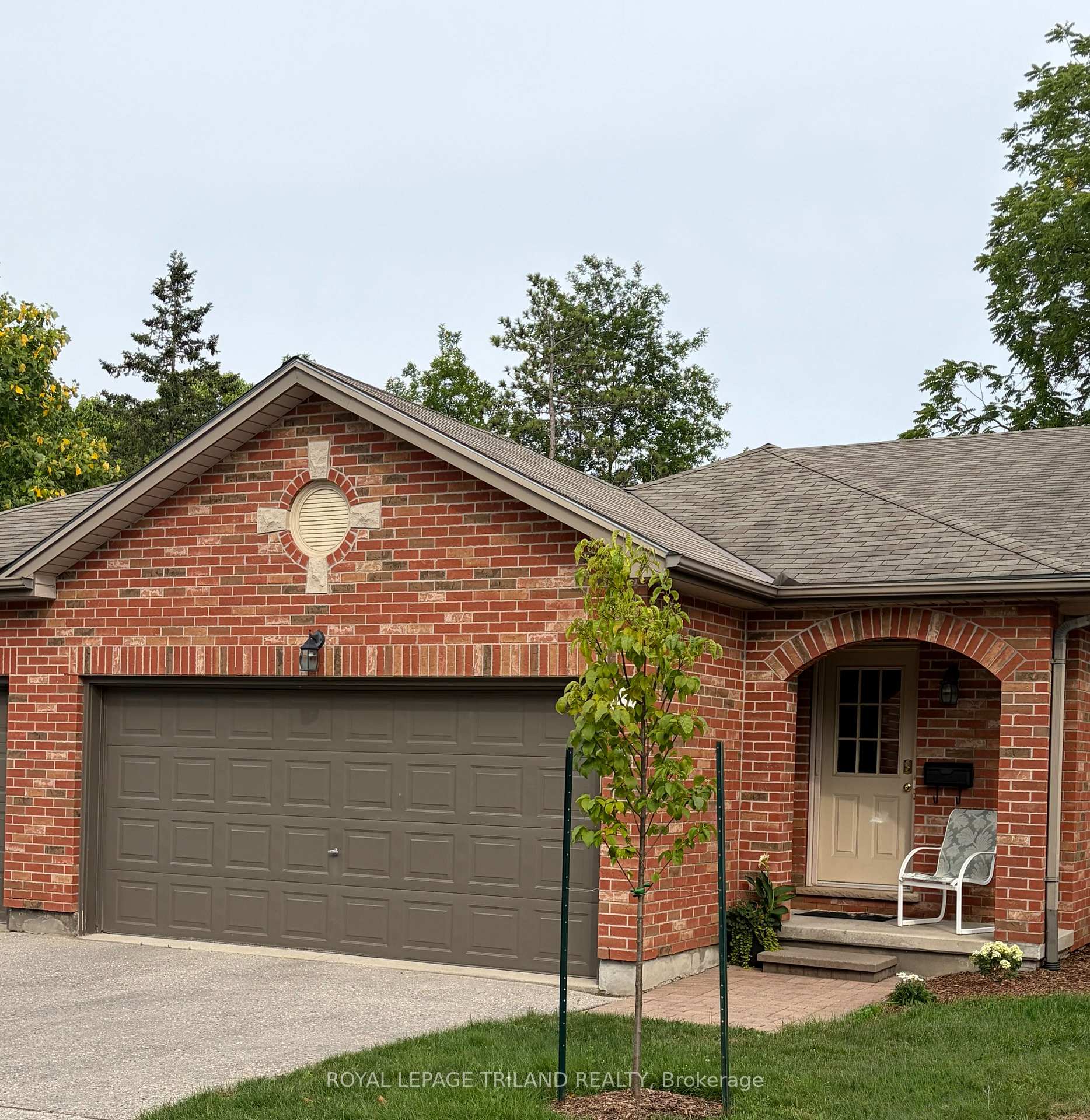 Photo 2 of Unit 17, 1100 Byron Baseline Road, London, South K — HOMEH