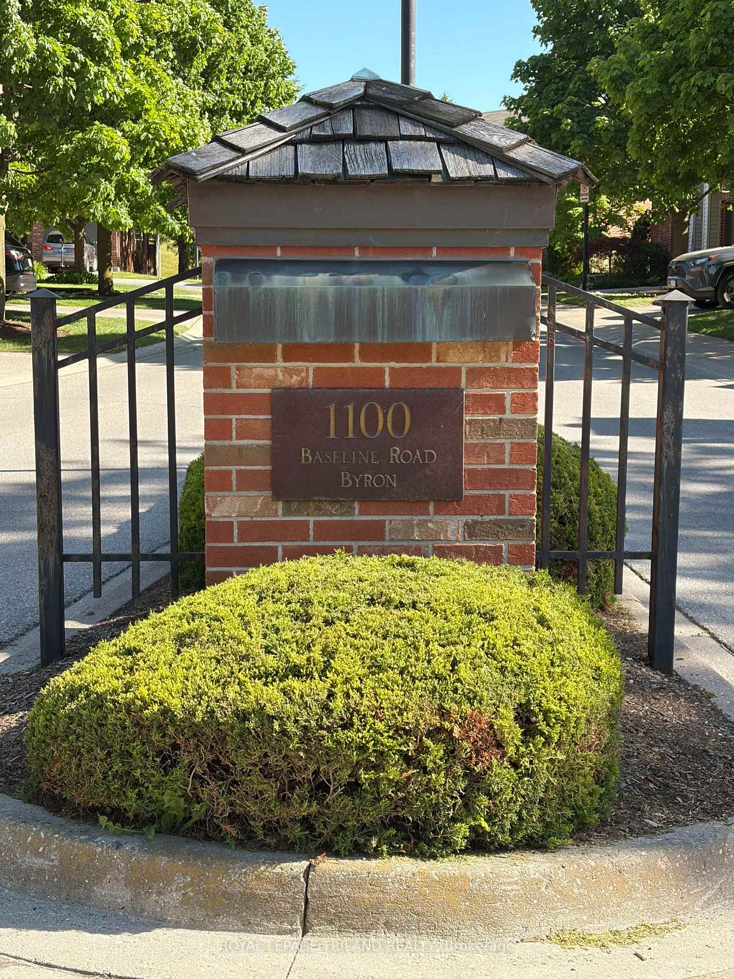 Photo 5 of Unit 17, 1100 Byron Baseline Road, London, South K — HOMEH