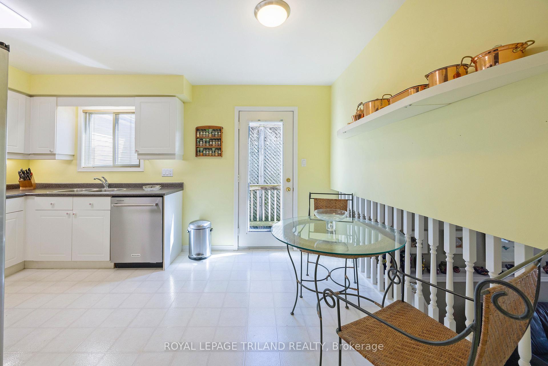 Photo 11 of Unit 17, 1100 Byron Baseline Road, London, South K — HOMEH