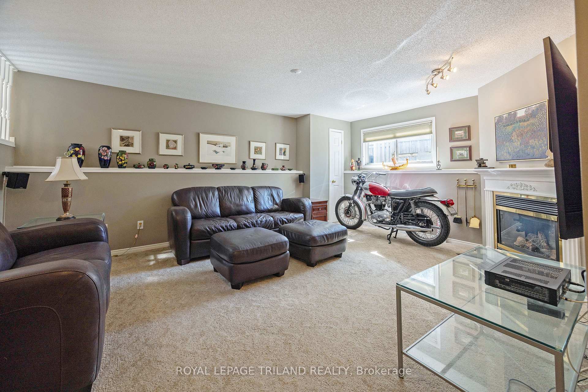 Photo 22 of Unit 17, 1100 Byron Baseline Road, London, South K — HOMEH