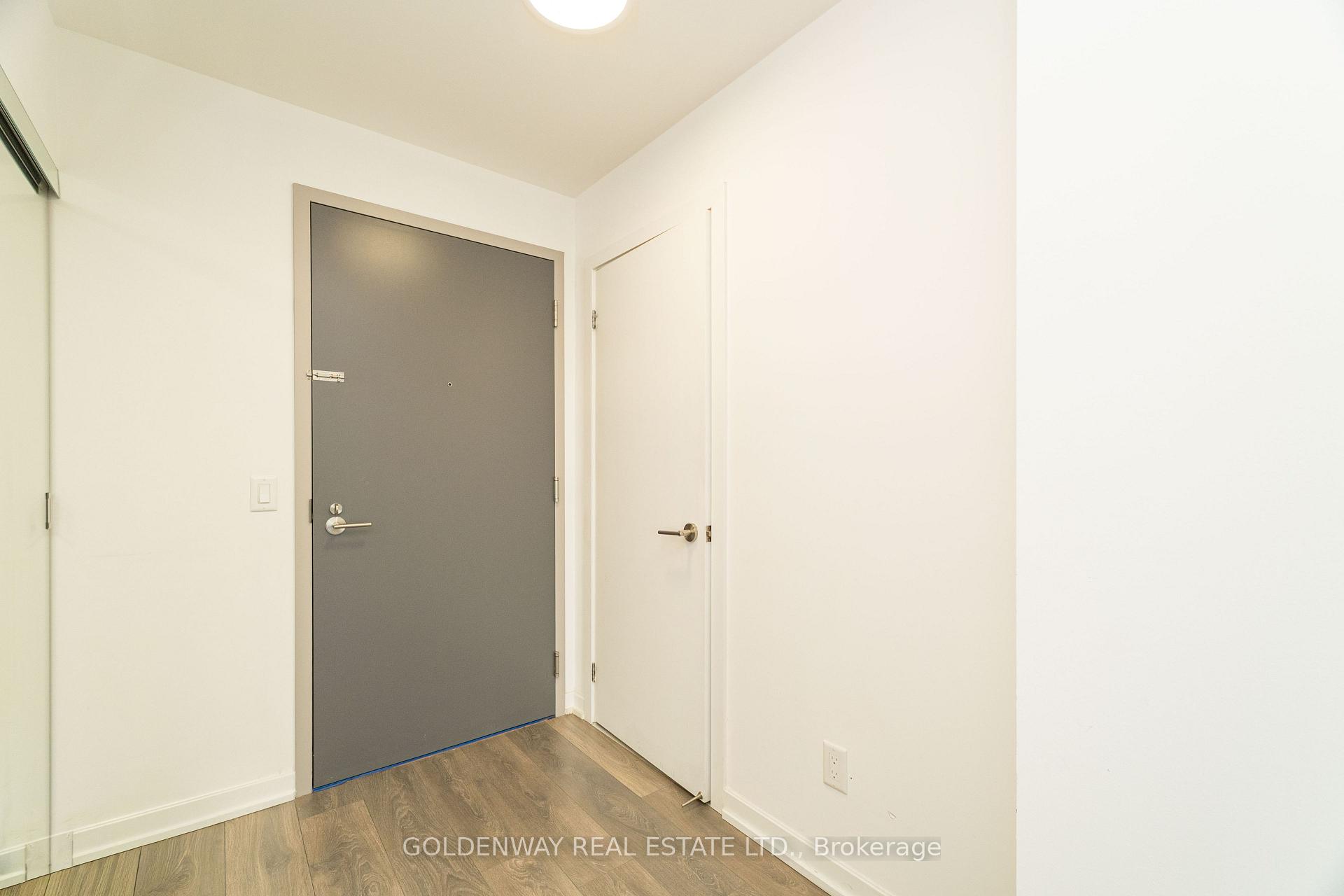 Photo 6 of Unit 2809, 32 Forest Manor Road, North York, Henry Farm — HOMEH