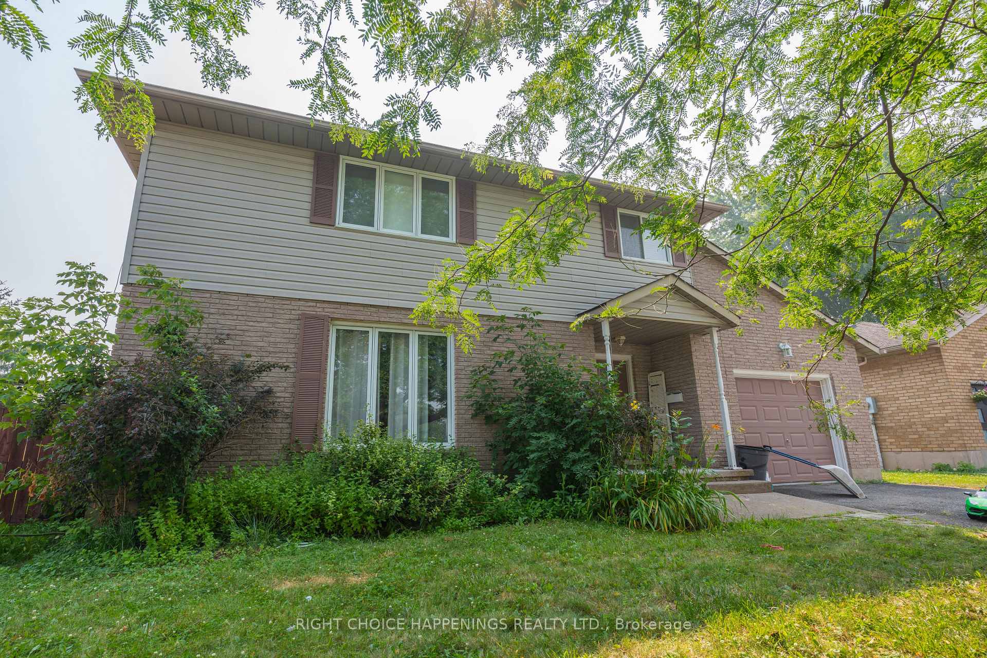 Front of 36 Hickory Court