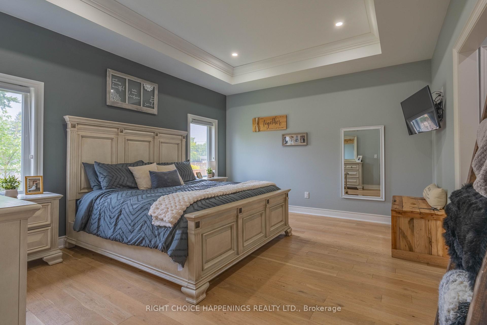 Photo 10 of 28 Harvard Court, Welland, Dain City — HOMEH