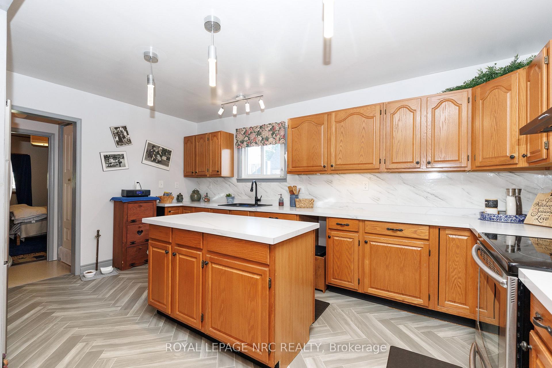 Photo 25 of 294 Davis Street, Port Colborne, East Village — HOMEH