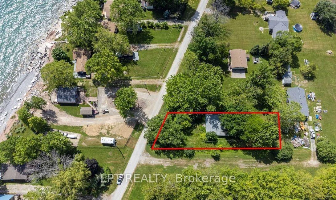 Photo of 28 Derner Line