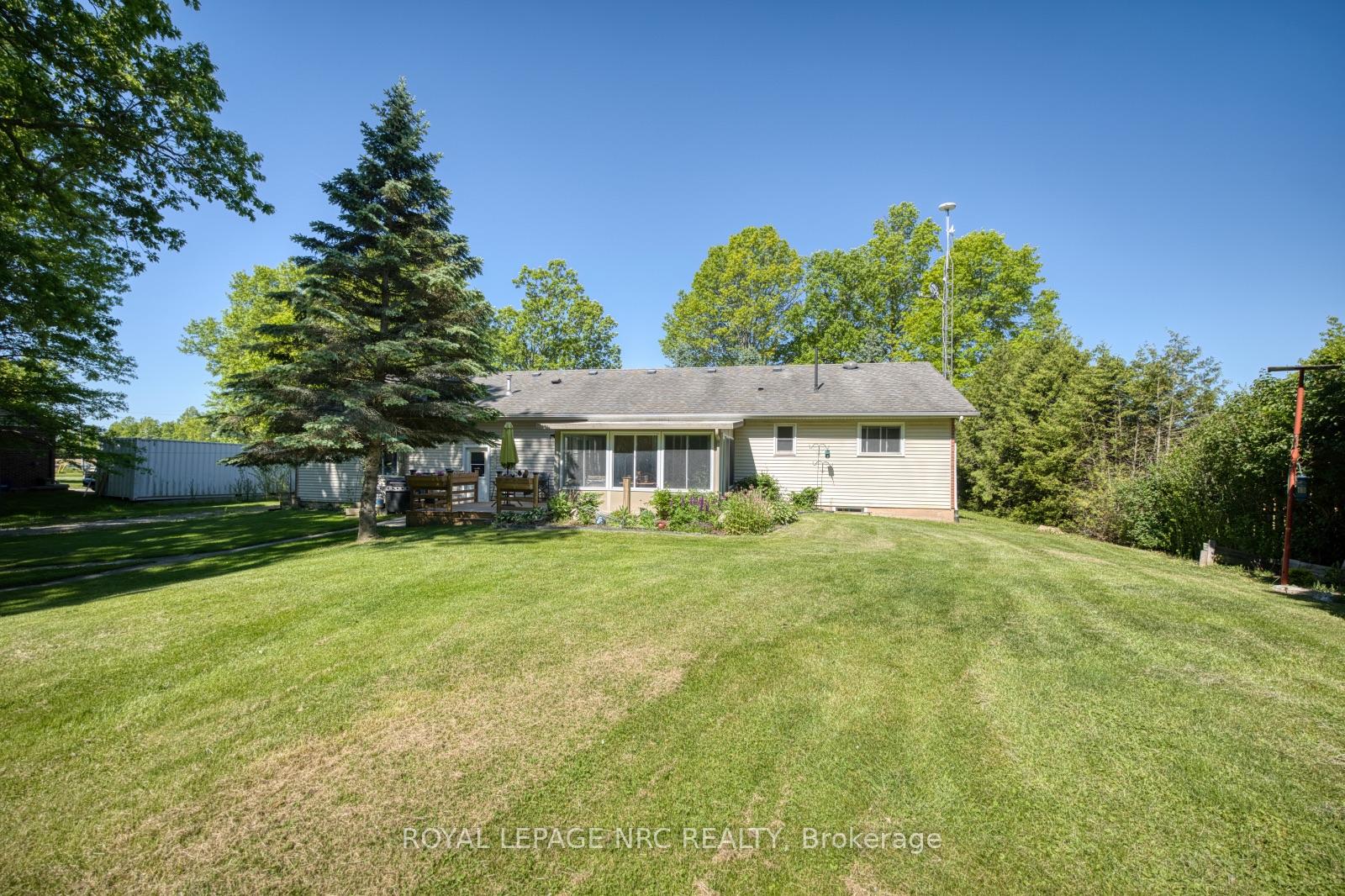 Photo 11 of 270 Doans Ridge Road, Welland, Cooks Mills — HOMEH