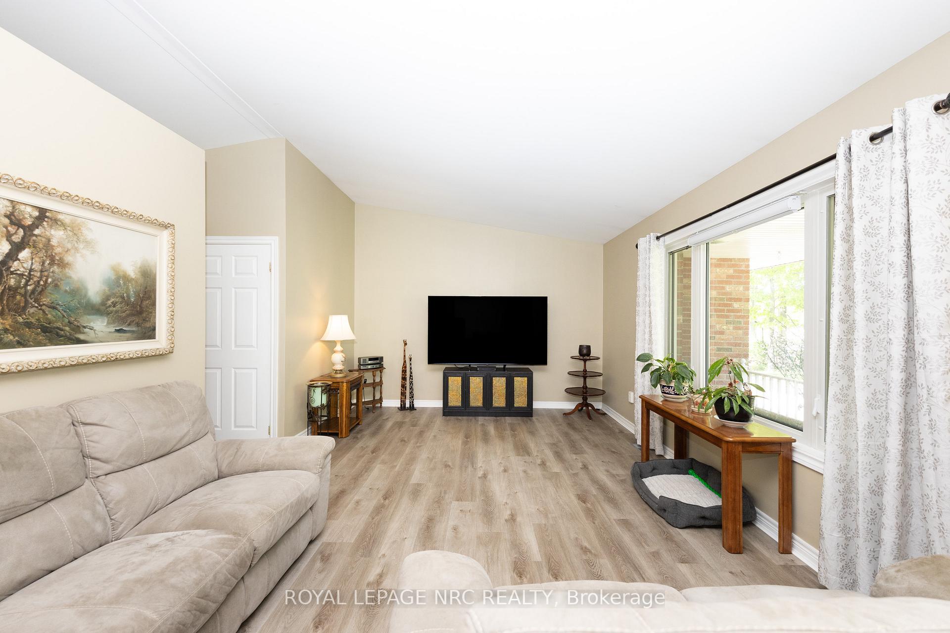 Photo 17 of 270 Doans Ridge Road, Welland, Cooks Mills — HOMEH