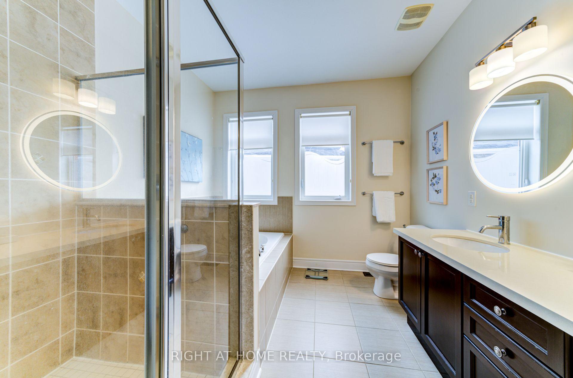 Photo 22 of 74 Royal Park Boulevard, Barrie, Bayshore — HOMEH