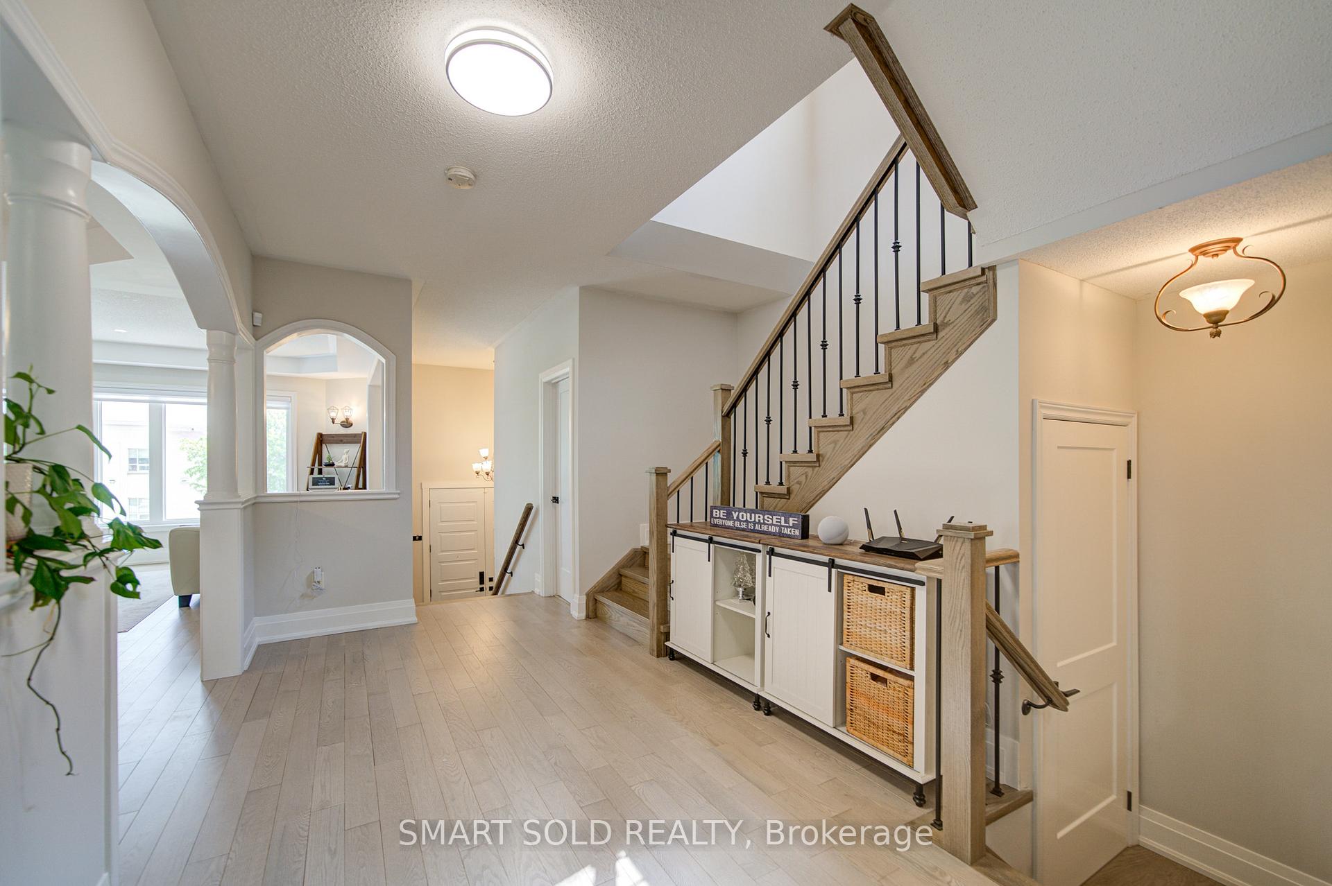 Photo 14 of 122 Mistysugar Trail, Vaughan, Patterson — HOMEH