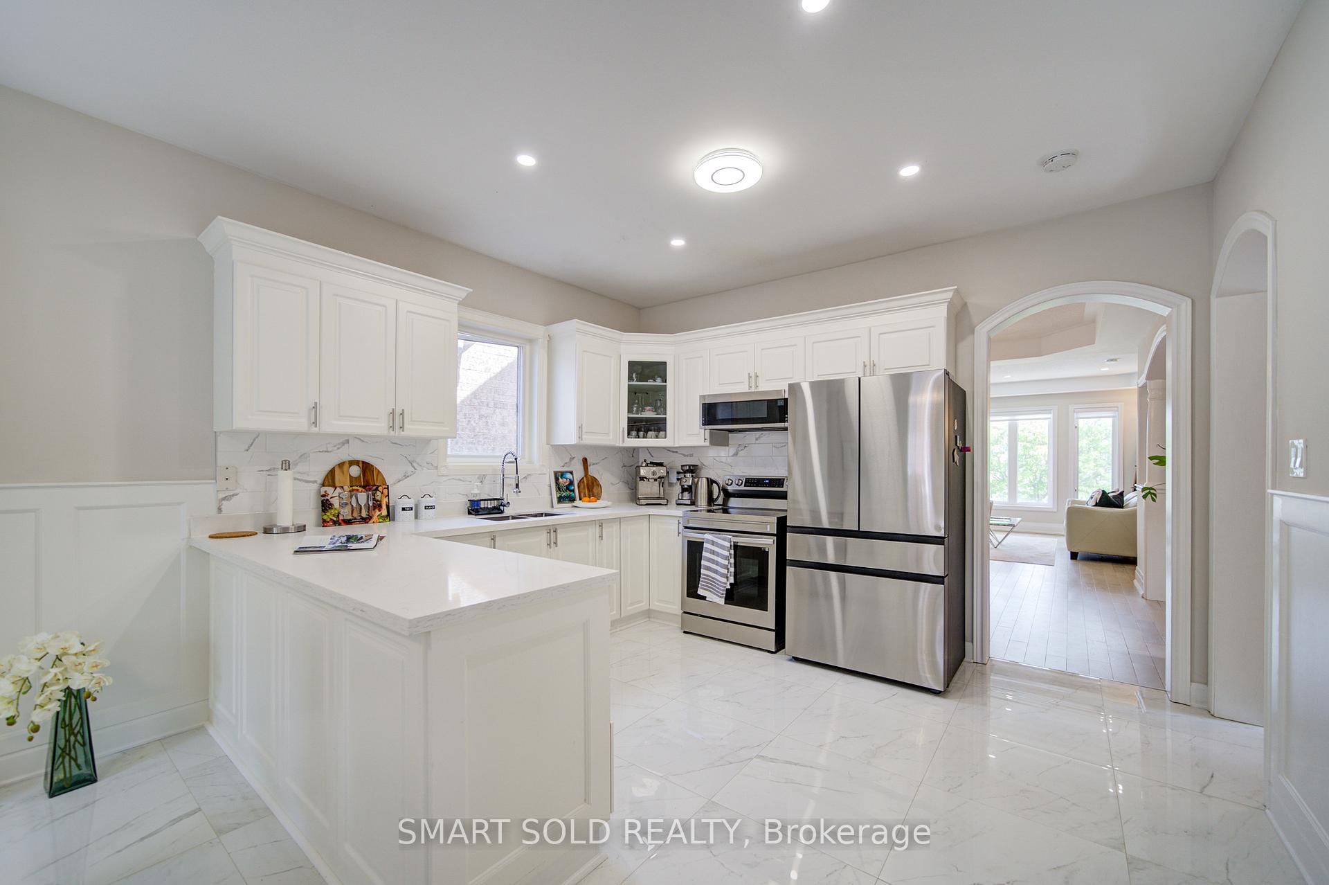 Photo 18 of 122 Mistysugar Trail, Vaughan, Patterson — HOMEH