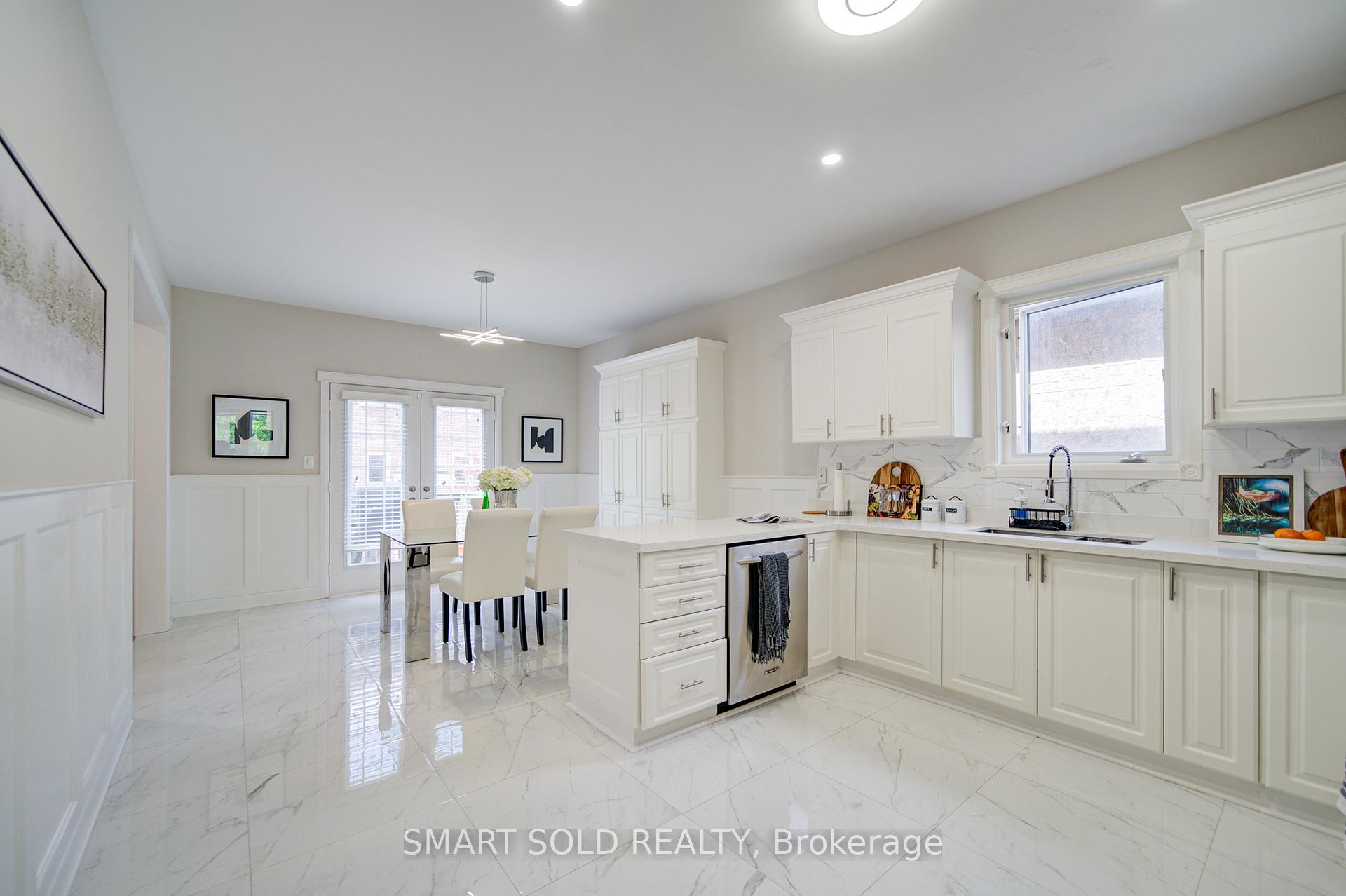 Photo 21 of 122 Mistysugar Trail, Vaughan, Patterson — HOMEH