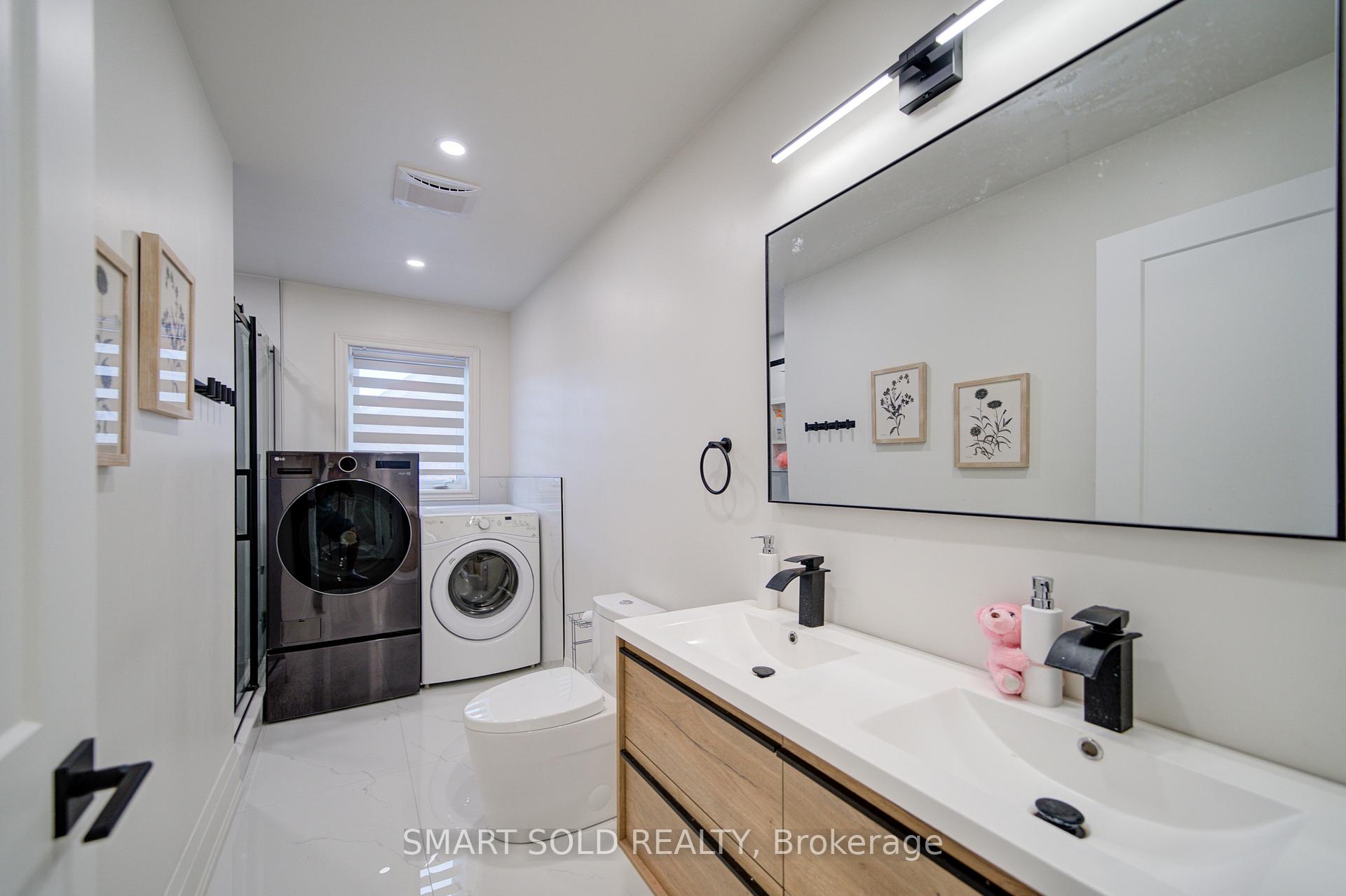 Photo 42 of 122 Mistysugar Trail, Vaughan, Patterson — HOMEH