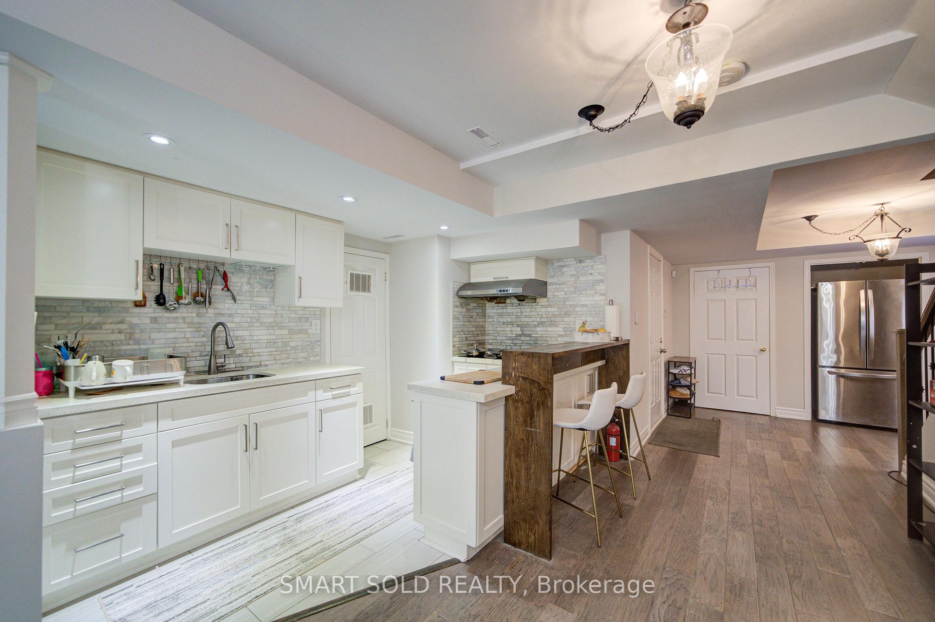 Photo 44 of 122 Mistysugar Trail, Vaughan, Patterson — HOMEH