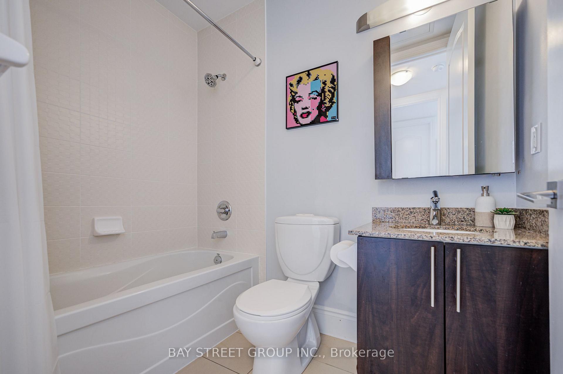 Photo 24 of Unit Uph 11, 60 South Town Centre Boulevard, Markham, Unionville — HOMEH