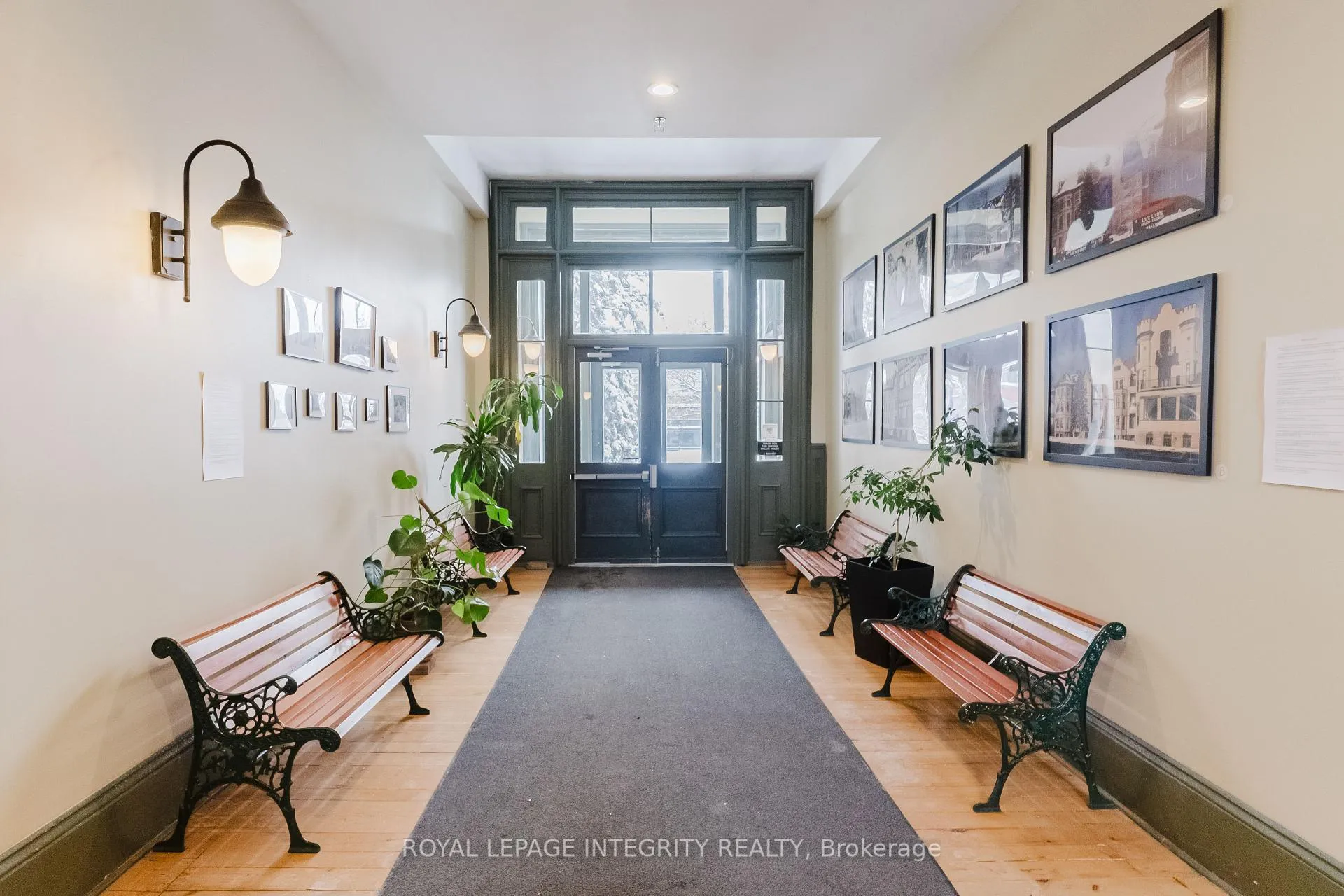 Photo 2 of Unit 401, 589 Rideau Street, Ottawa, Lower Town — HOMEH