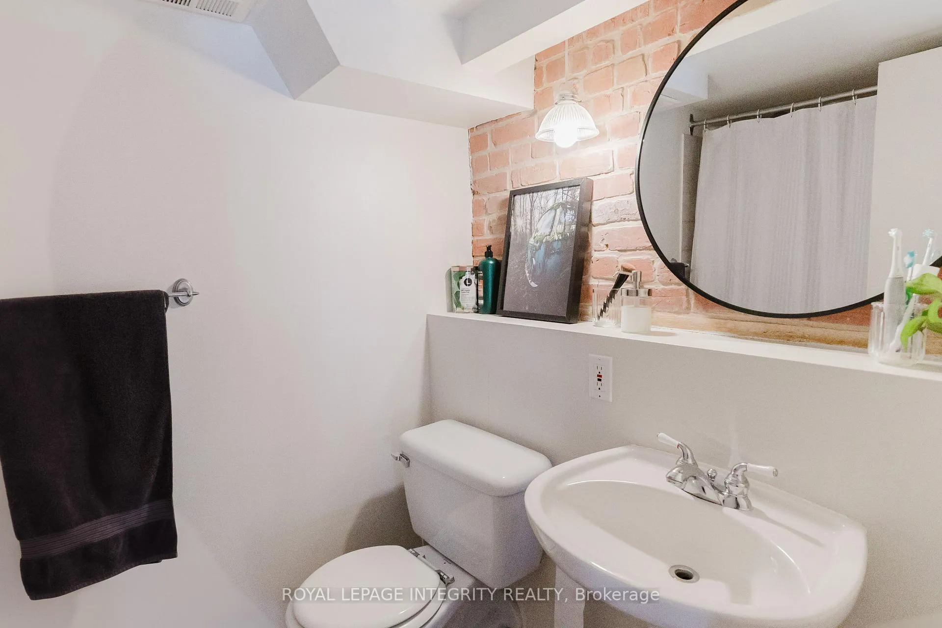 Photo 16 of Unit 401, 589 Rideau Street, Ottawa, Lower Town — HOMEH