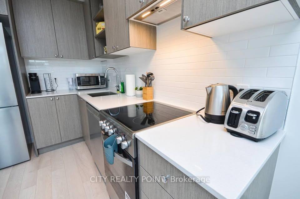 Photo 19 of Unit 211, 50 George Butchard Drive E. E, North York, Downsview-Roding-CFB — HOMEH