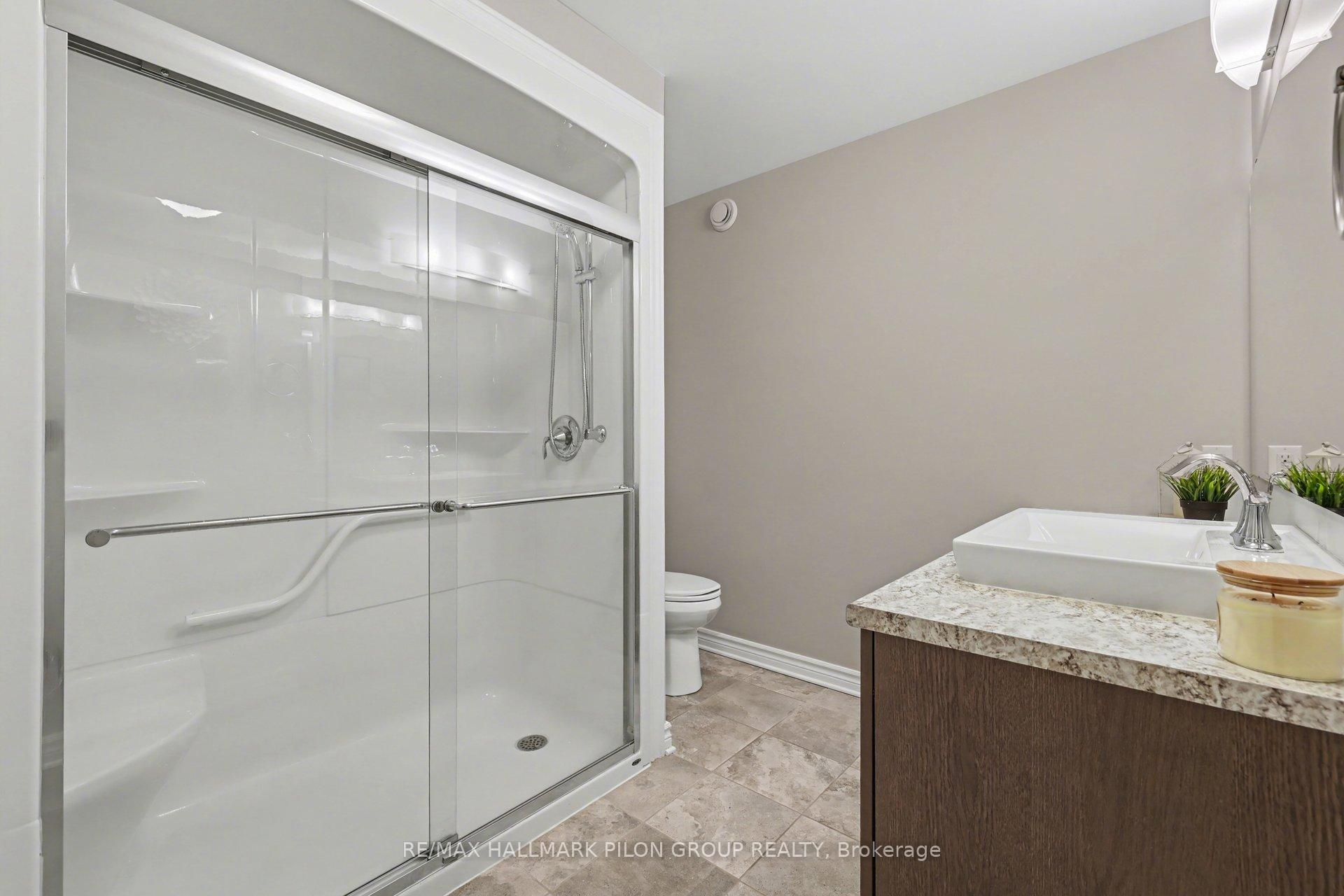 Photo 11 of 4 Morgan Clouthier Way, Arnprior, Arnprior — HOMEH