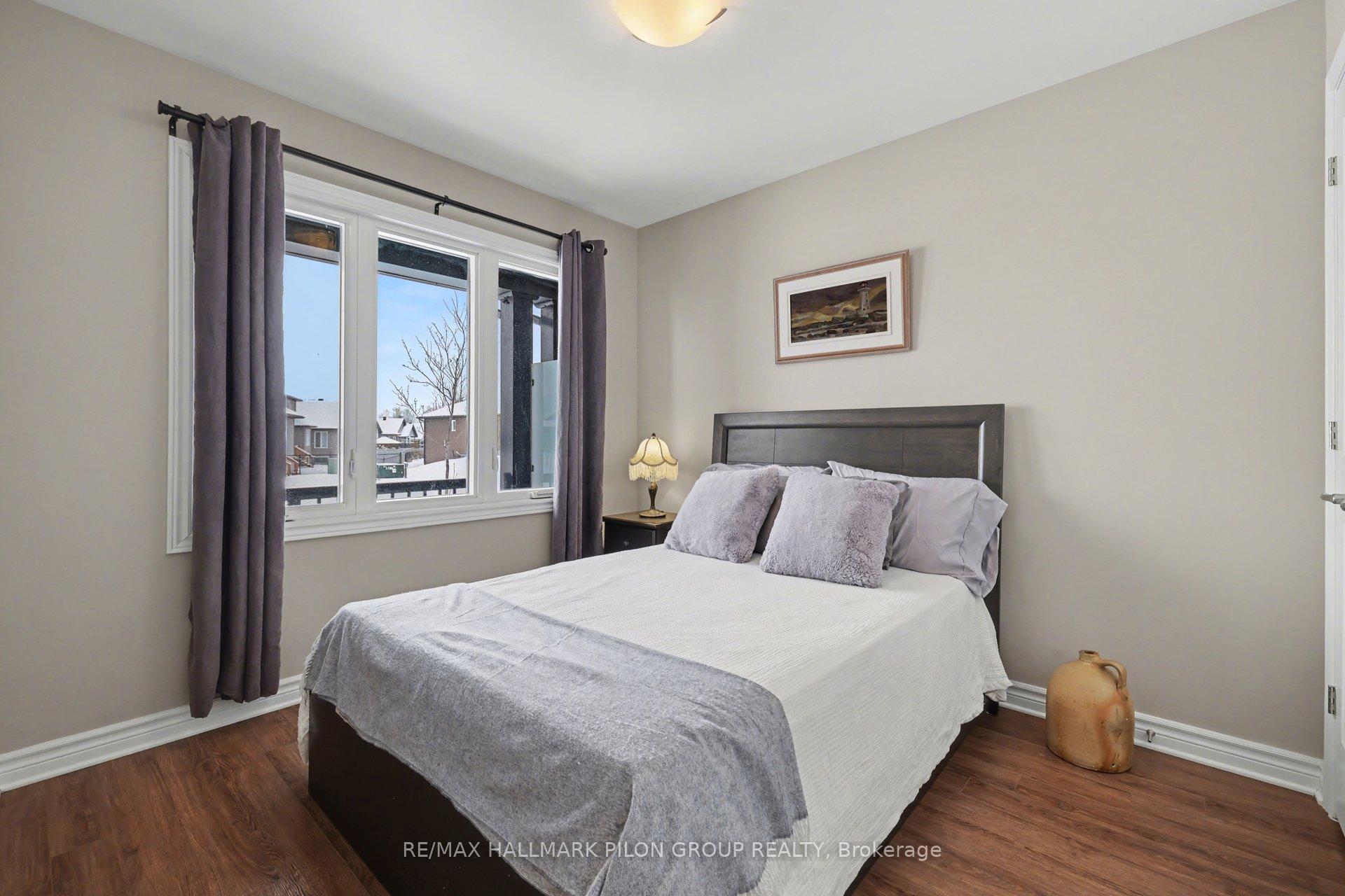 Photo 12 of 4 Morgan Clouthier Way, Arnprior, Arnprior — HOMEH