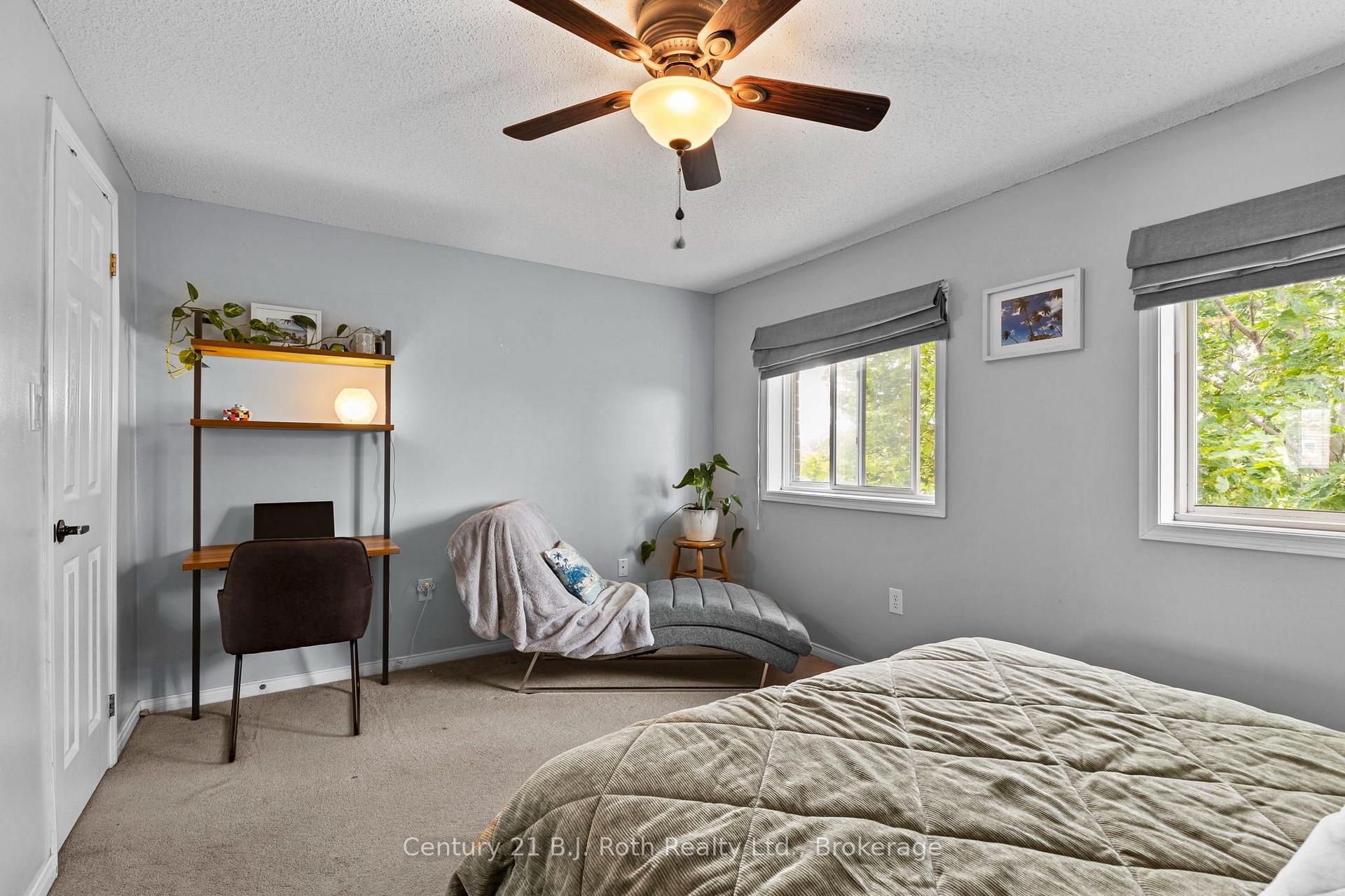Photo 24 of 33 Courtney Crescent, Barrie, Painswick South — HOMEH