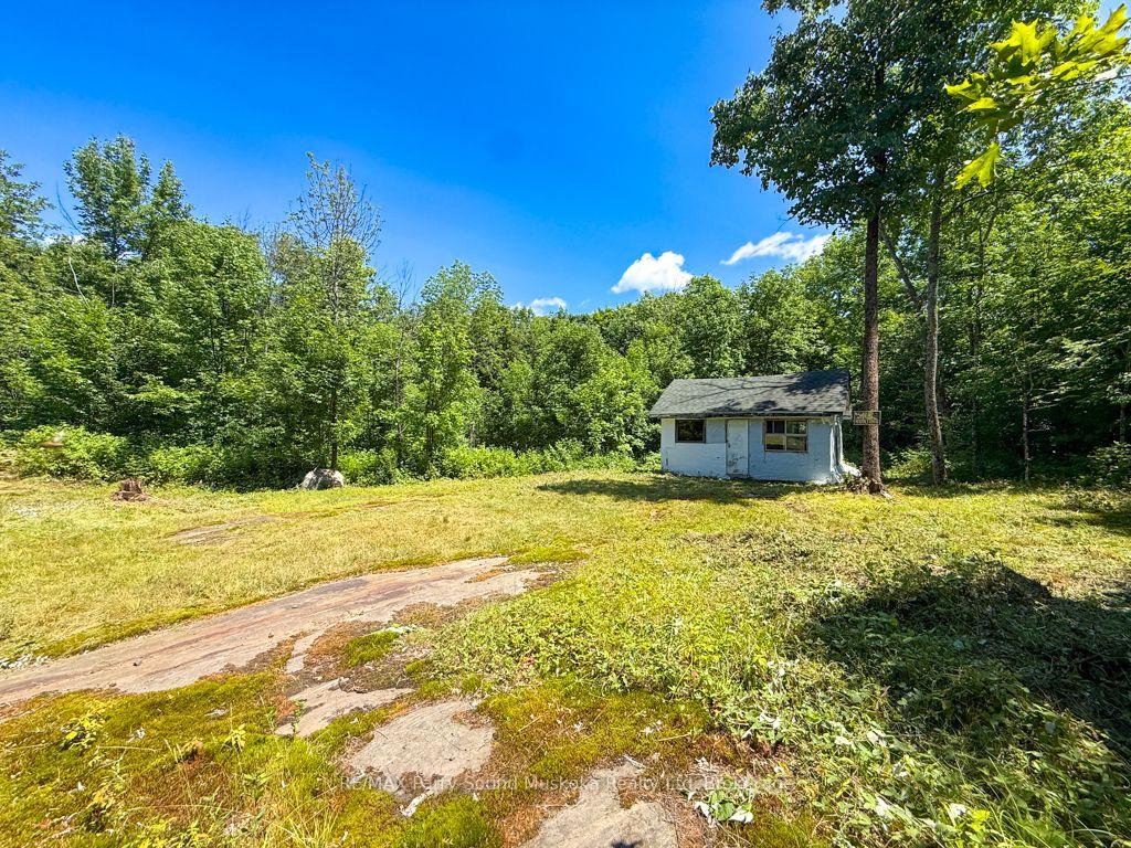 Photo 5 of 17 White Beaver Trail, McDougall — HOMEH