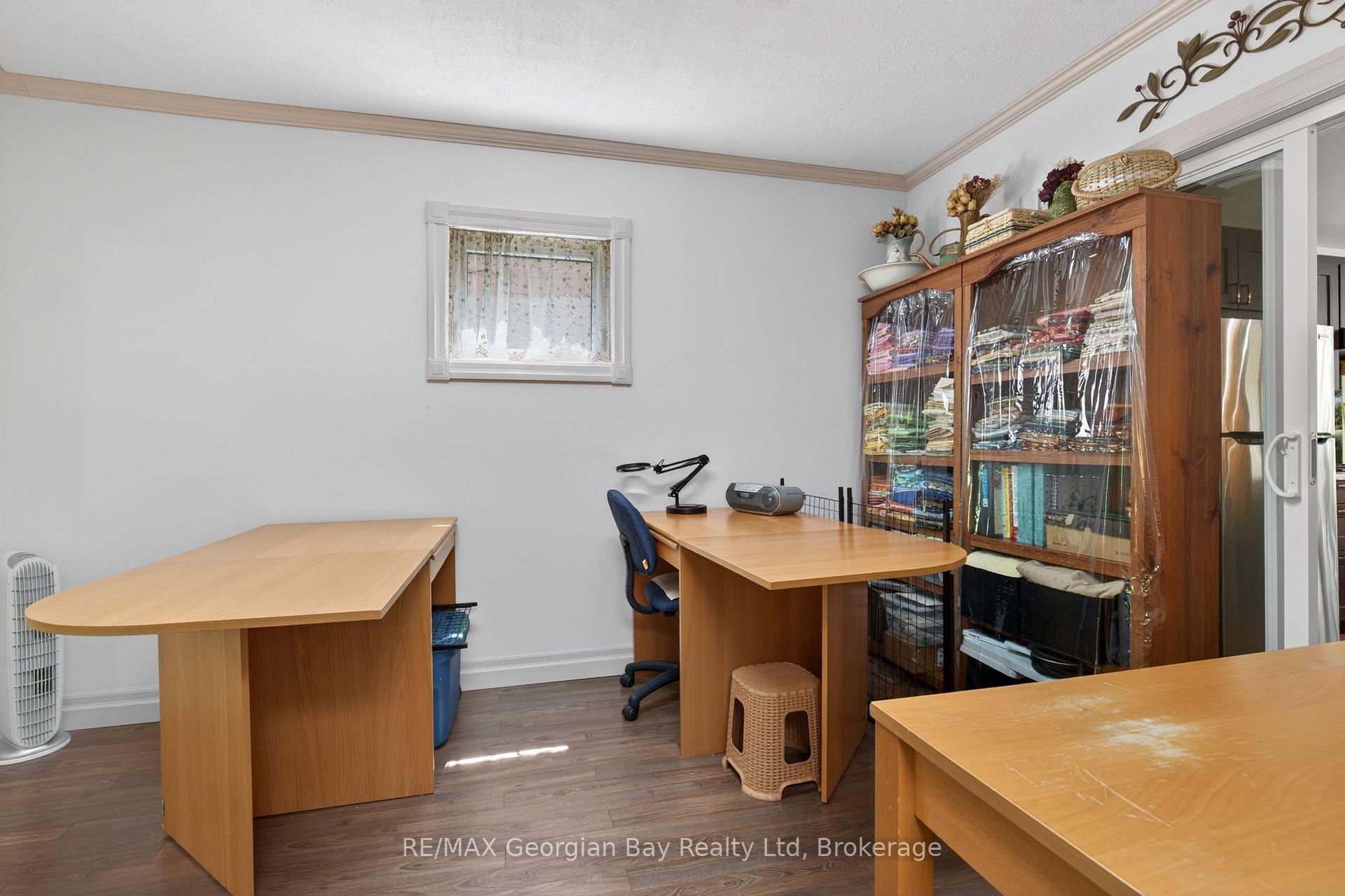 Photo 14 of 344 Fourth Street, Midland — HOMEH