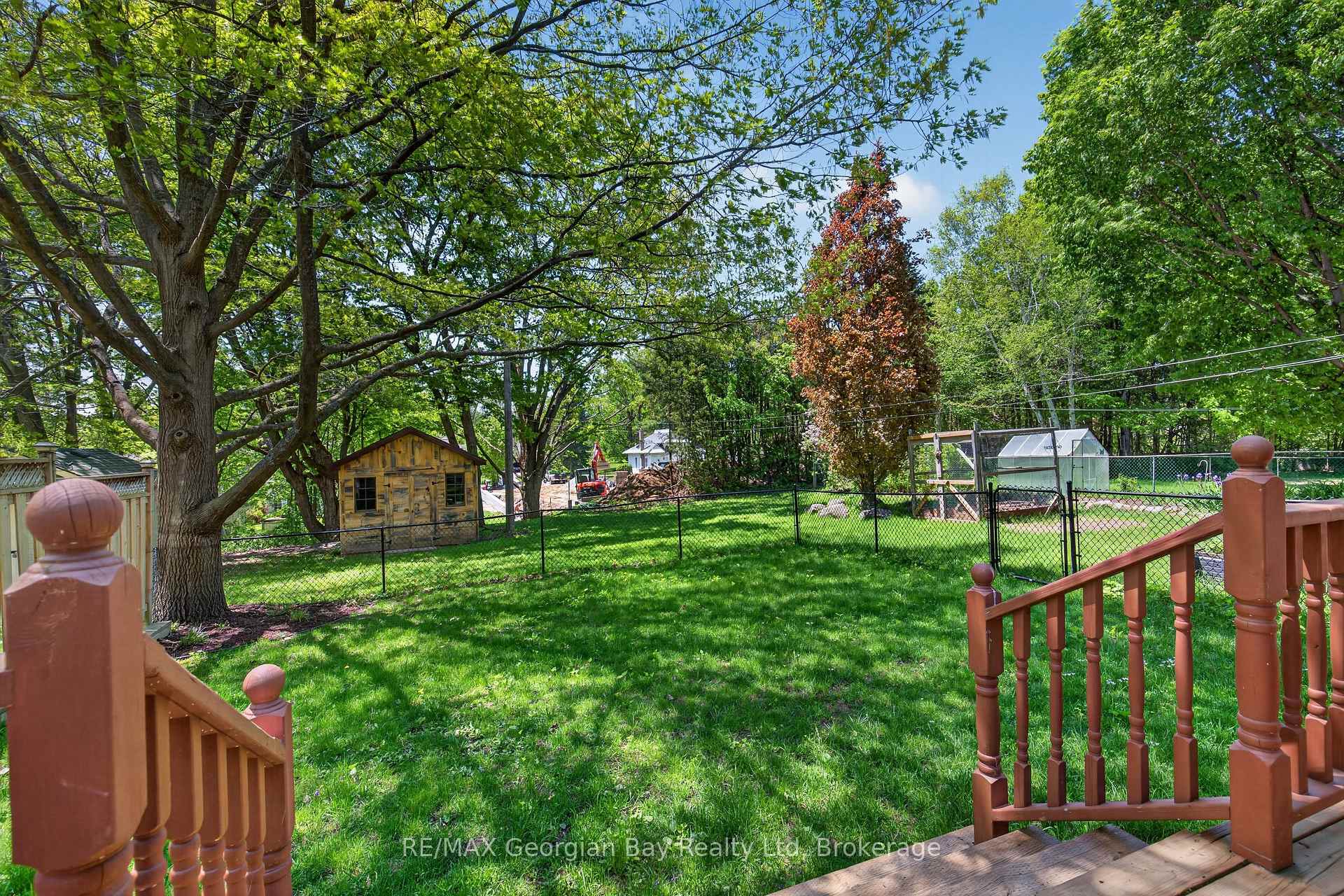Photo 35 of 344 Fourth Street, Midland — HOMEH