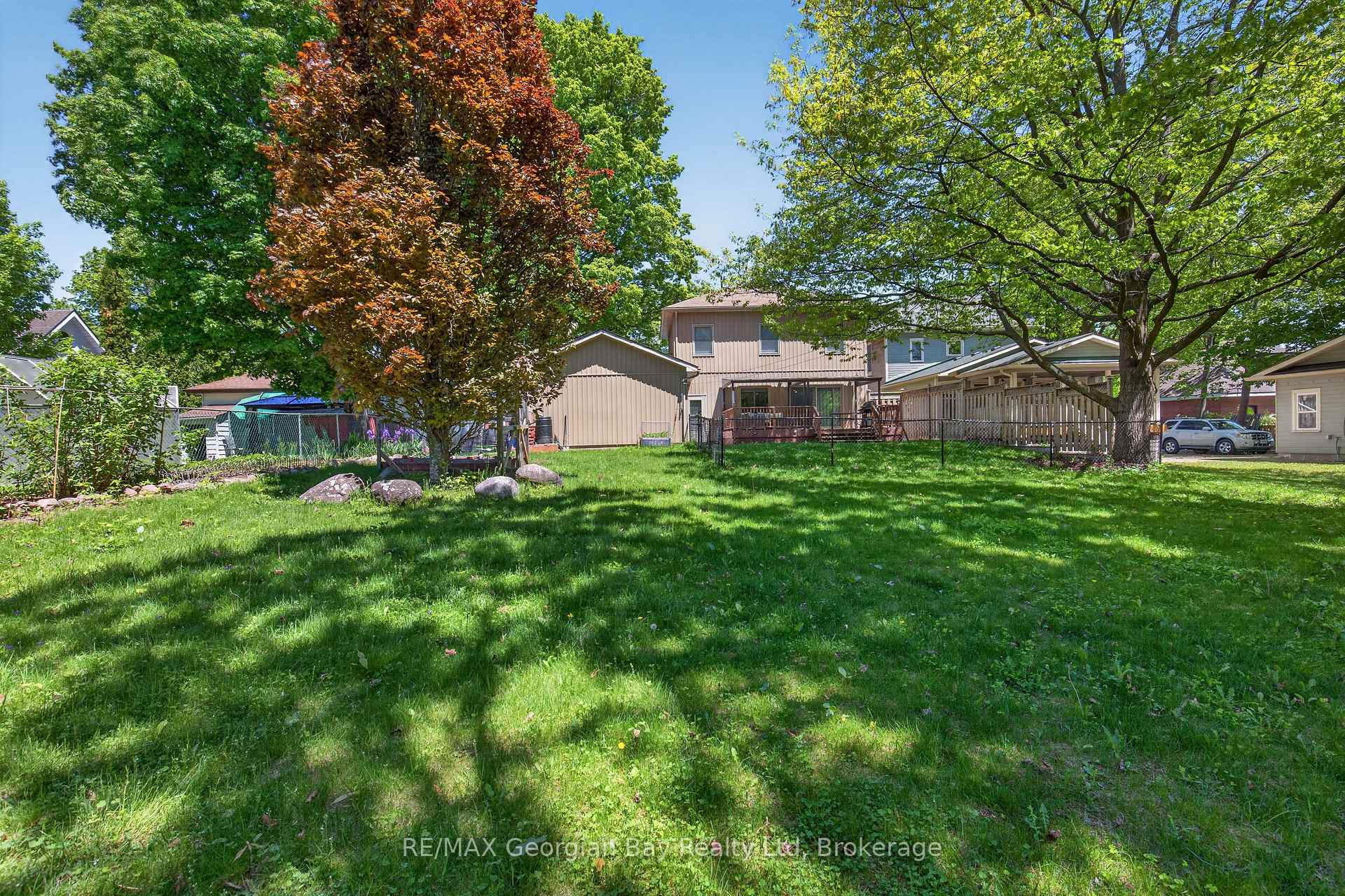 Photo 38 of 344 Fourth Street, Midland — HOMEH
