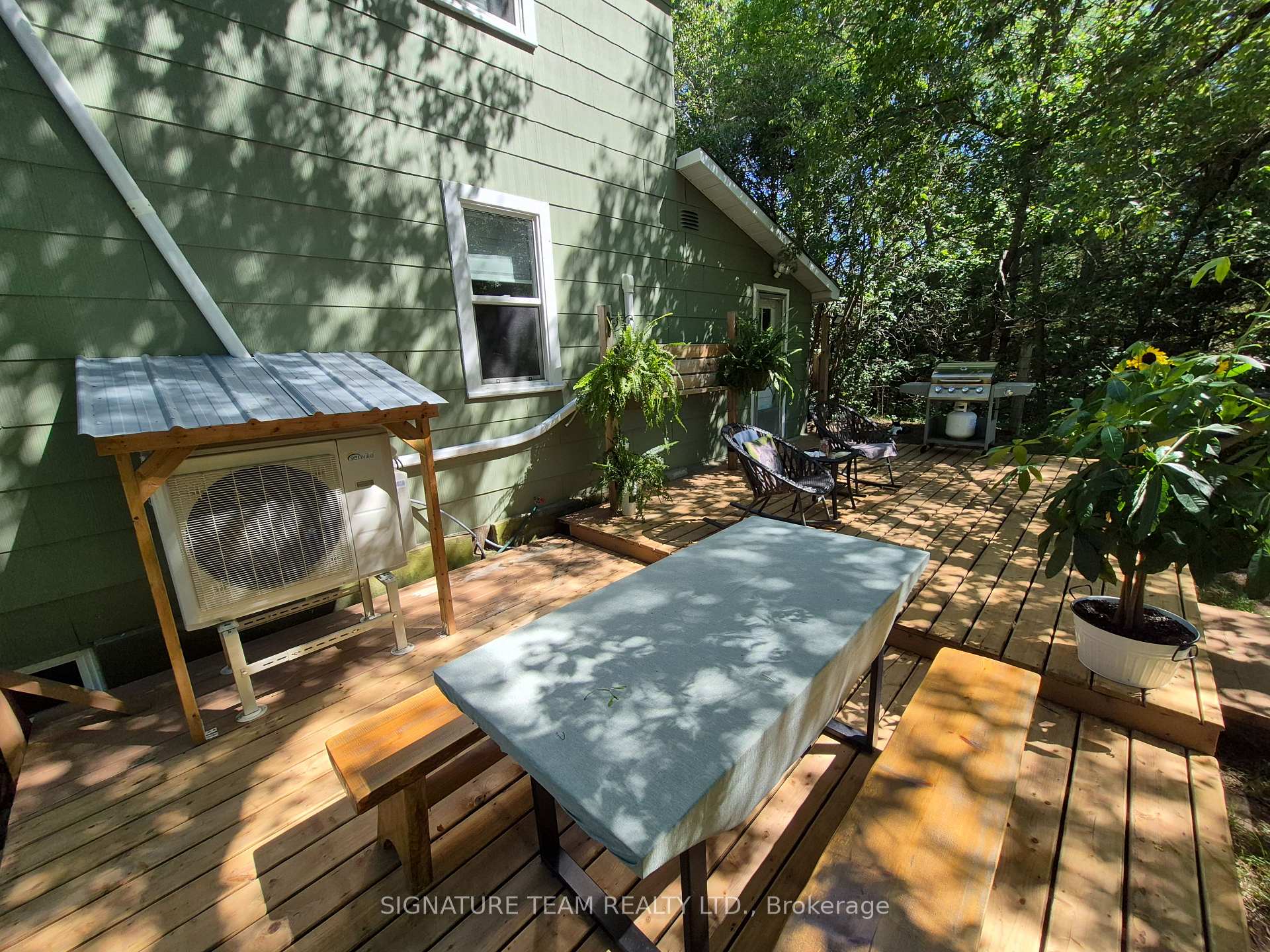 Photo 11 of 1703 Division Road, Killaloe, Hagarty and Richards, Killaloe/Round Lake — HOMEH