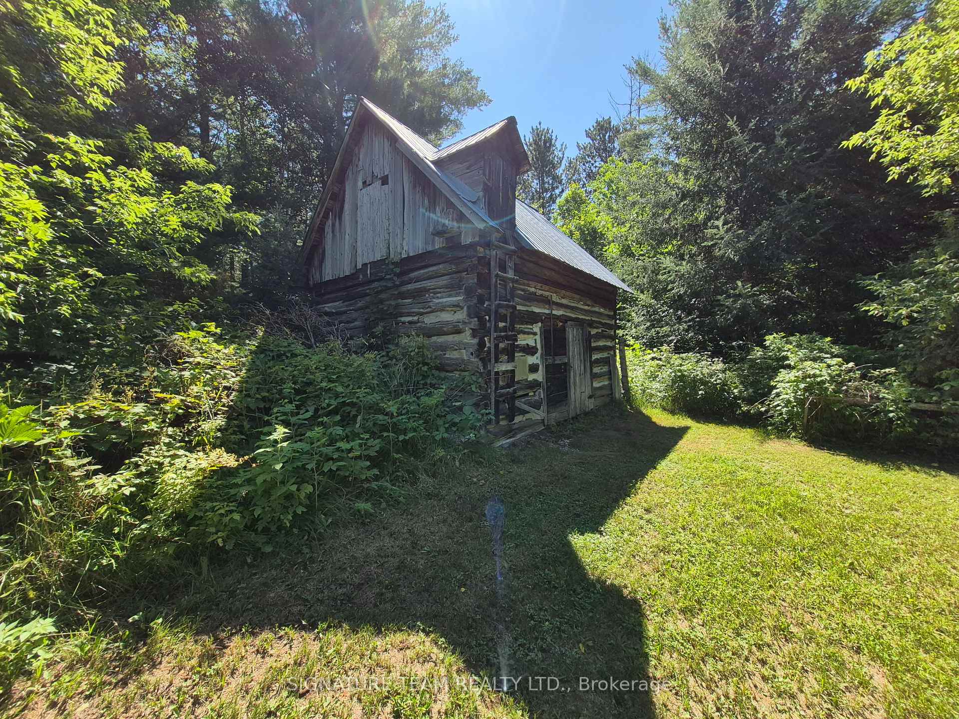 Photo 17 of 1703 Division Road, Killaloe, Hagarty and Richards, Killaloe/Round Lake — HOMEH