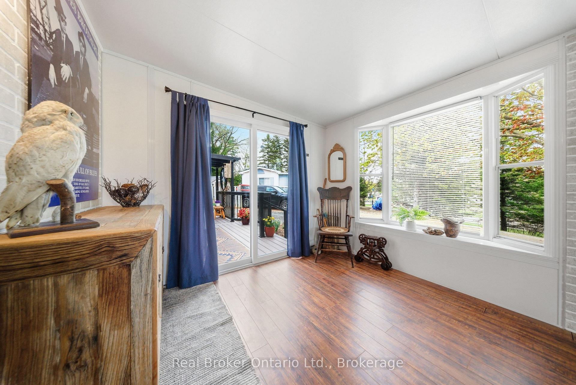 Photo 6 of 230 Mountain Ash Road, North Dumfries, Ayr — HOMEH