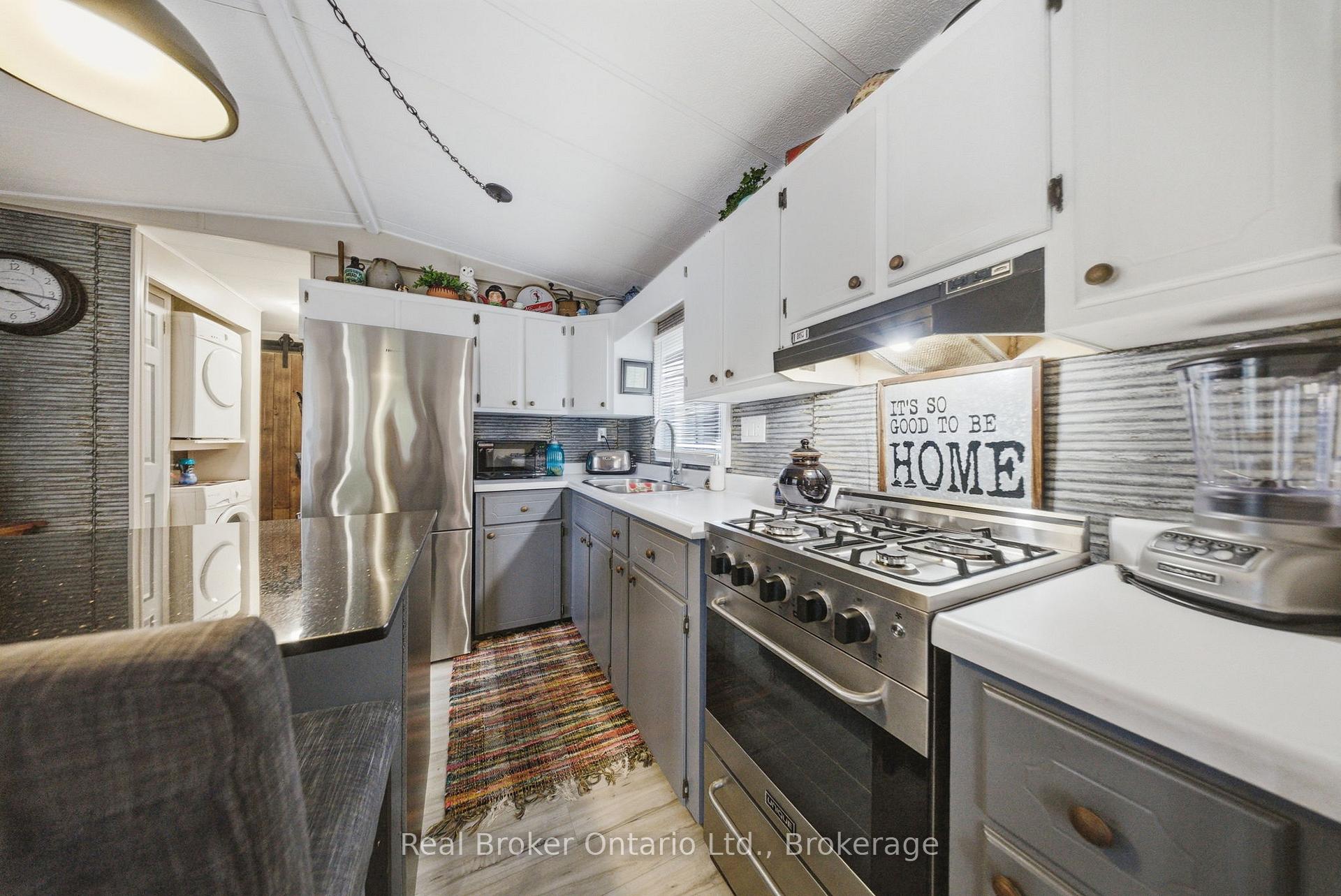 Photo 16 of 230 Mountain Ash Road, North Dumfries, Ayr — HOMEH