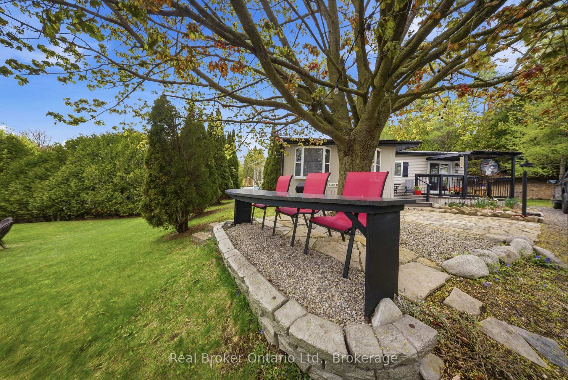 Photo 22 of 230 Mountain Ash Road, North Dumfries, Ayr — HOMEH