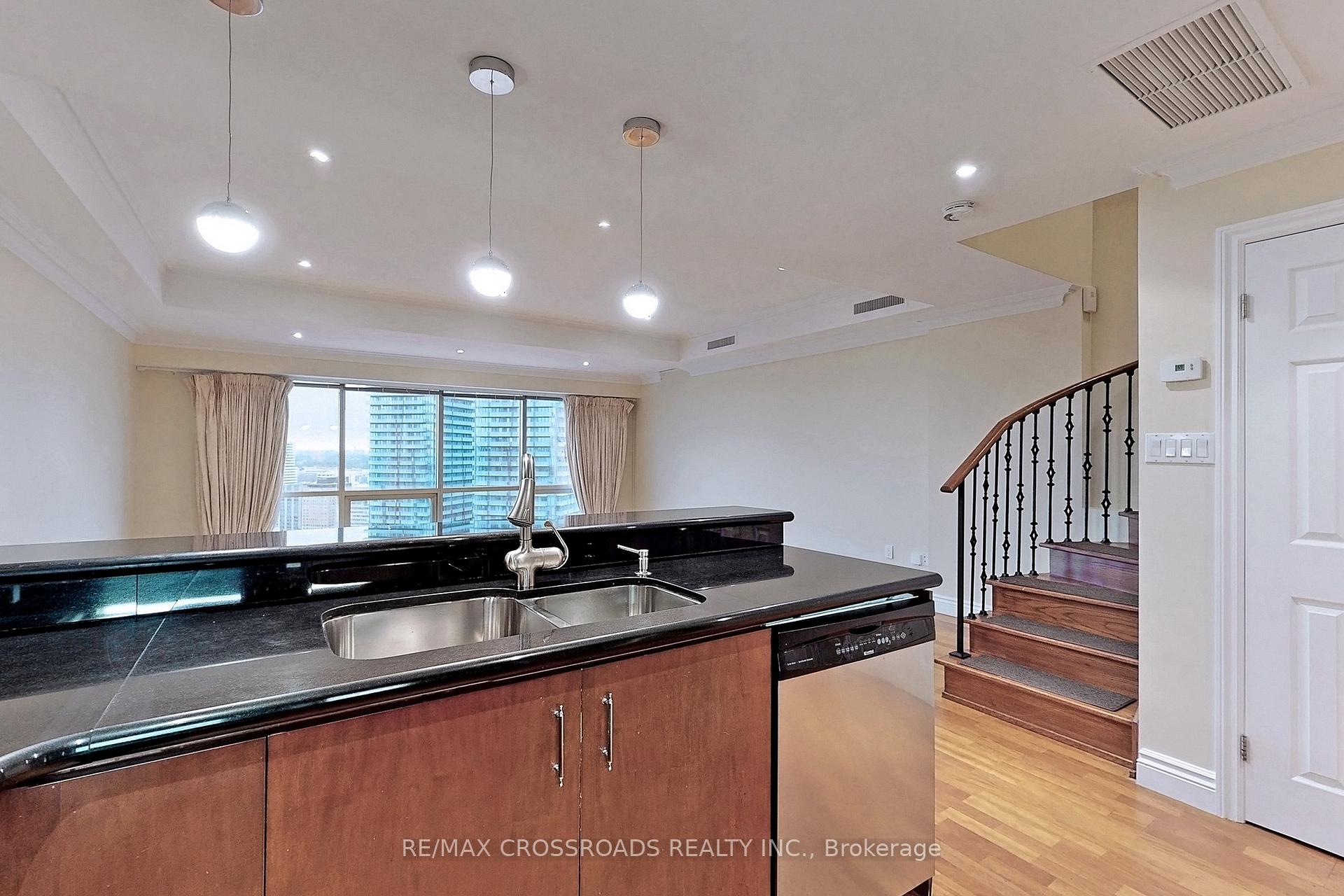 Photo 7 of Unit Ph02, 1001 Bay Street, Toronto, Bay Street Corridor — HOMEH