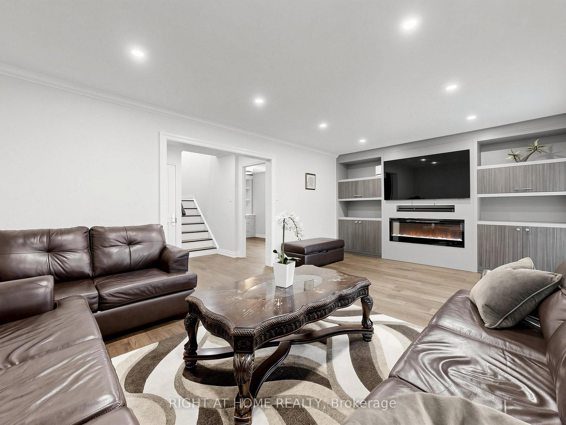 Photo 33 of 59 Terra Road, Vaughan, East Woodbridge — HOMEH