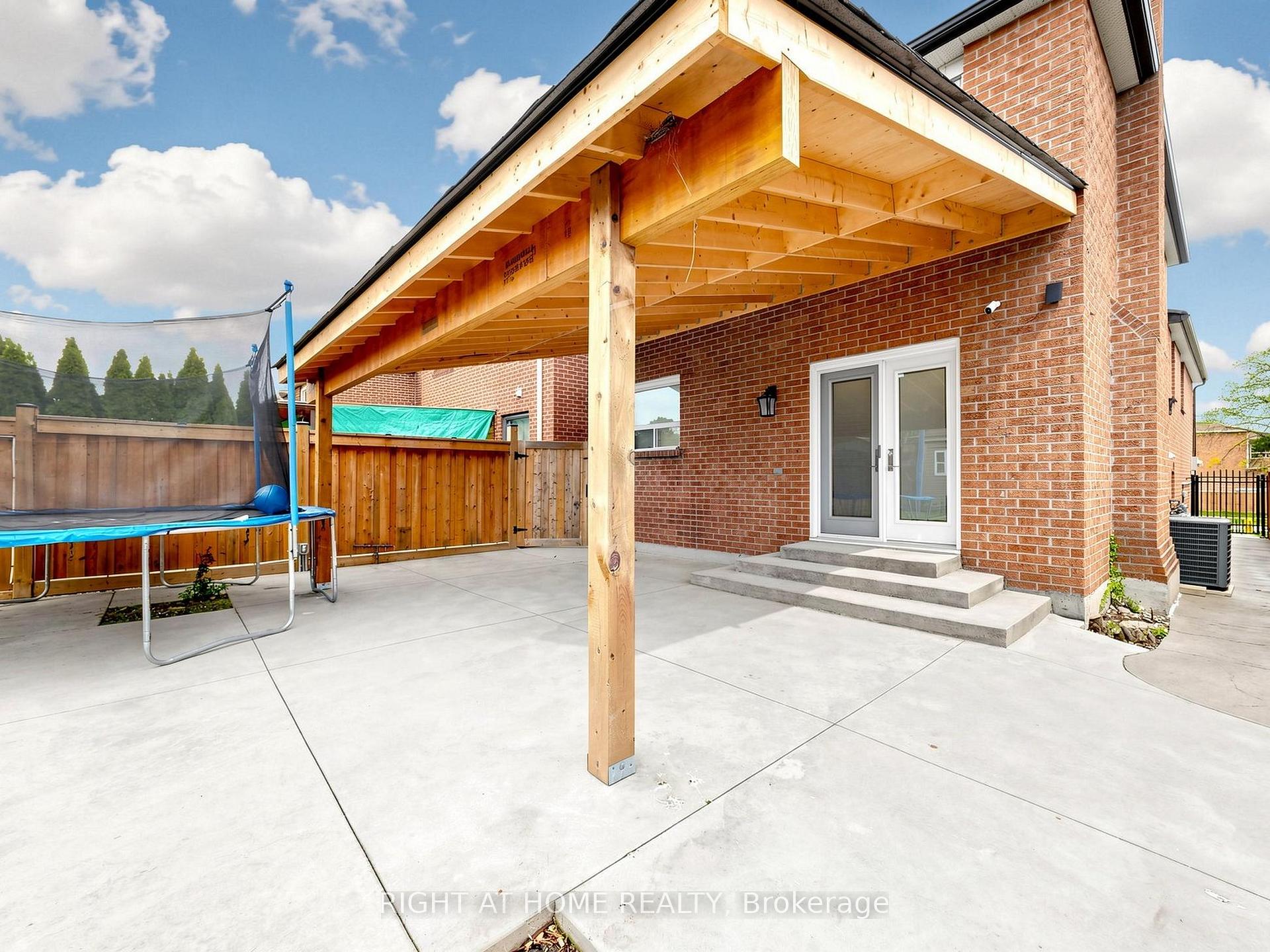 Photo 44 of 59 Terra Road, Vaughan, East Woodbridge — HOMEH