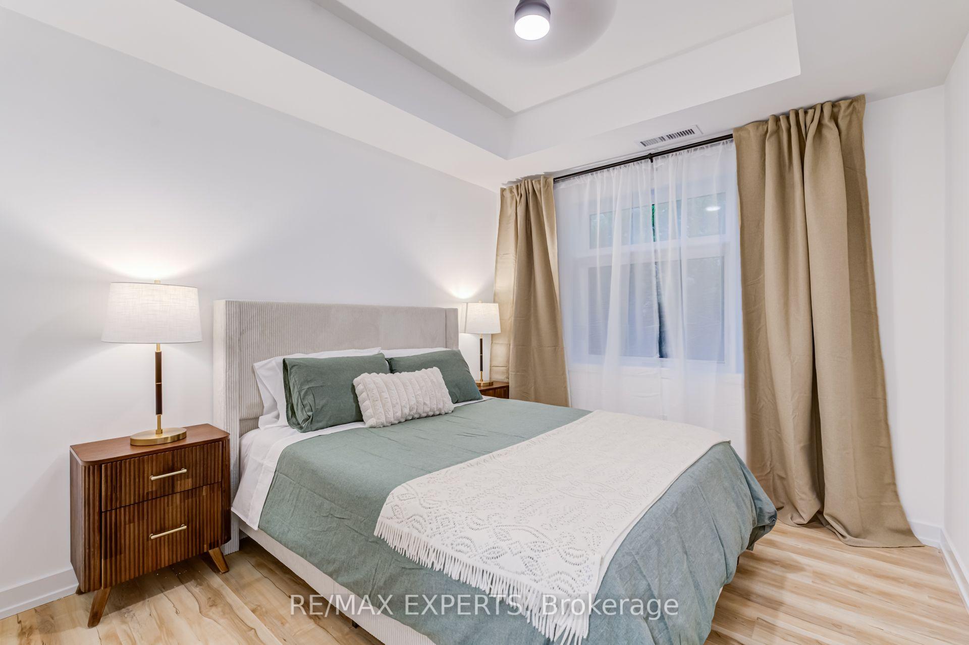Photo 7 of Unit 121, 555 William Graham Drive, Aurora, Rural Aurora — HOMEH