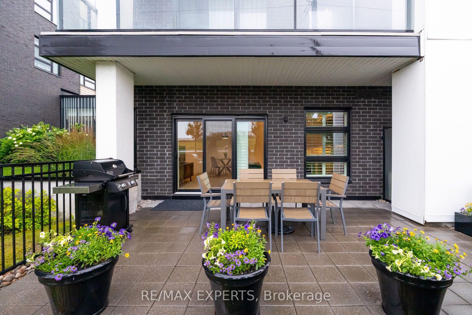 Photo 22 of Unit 121, 555 William Graham Drive, Aurora, Rural Aurora — HOMEH
