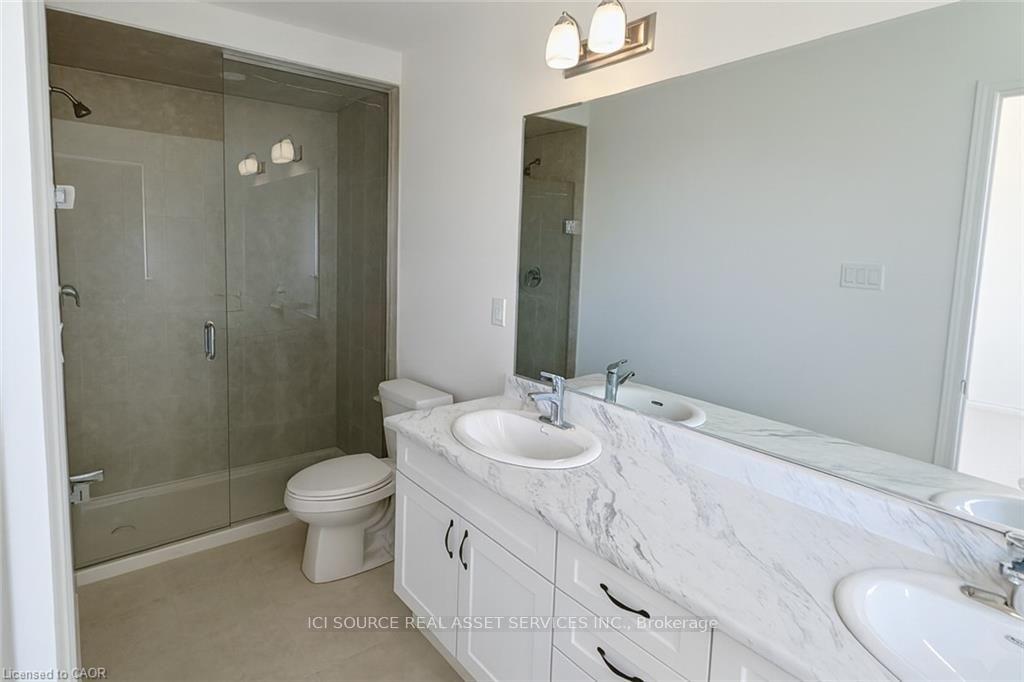 Photo 11 of 933 Amand Drive, Kitchener, Rosenburg — HOMEH