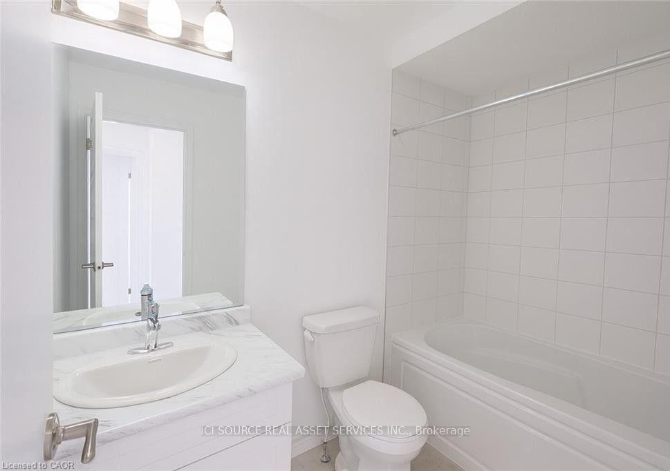 Photo 13 of 933 Amand Drive, Kitchener, Rosenburg — HOMEH
