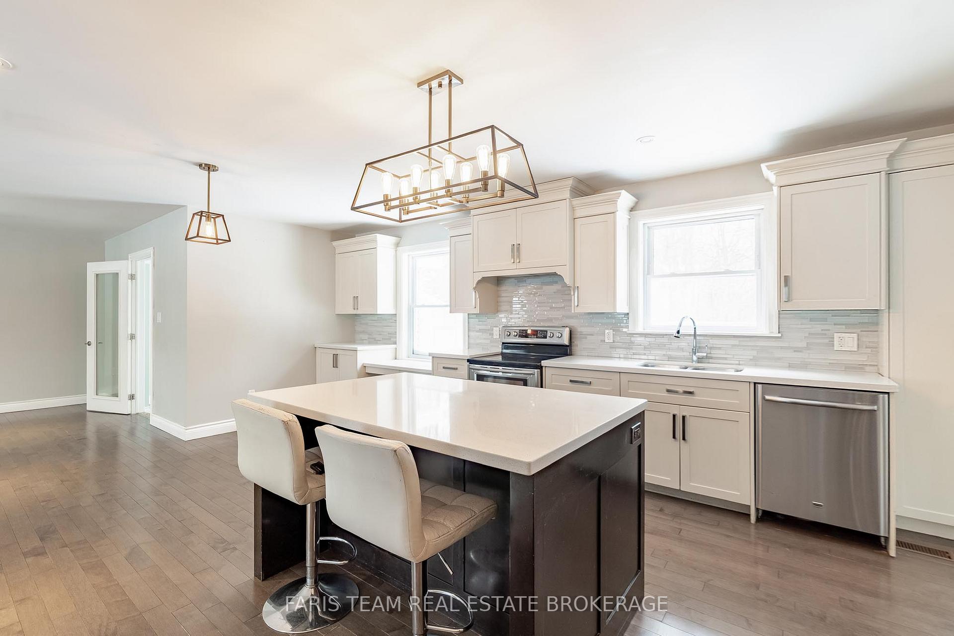 Photo 9 of 7349 County Road 14, Adjala-Tosorontio, Colgan — HOMEH