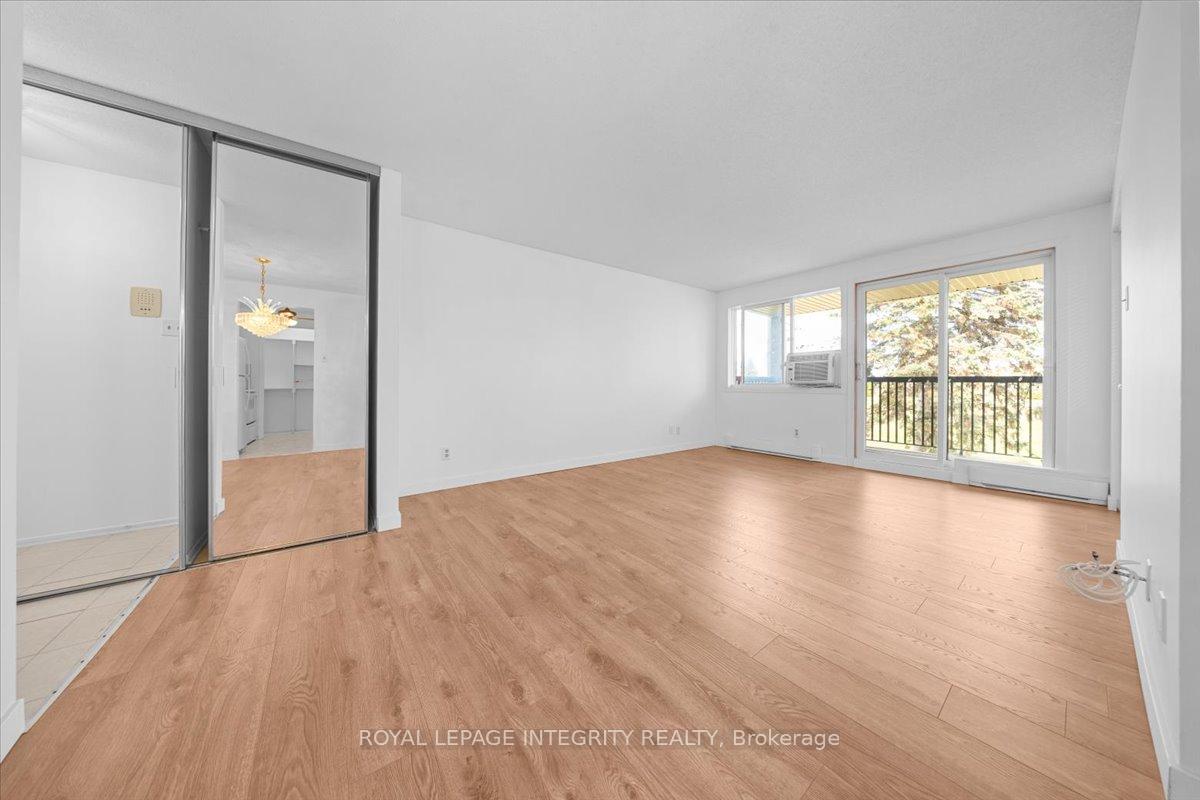 Photo 12 of Unit 207, 6470 Bilberry Drive, Ottawa, Orleans Wood — HOMEH