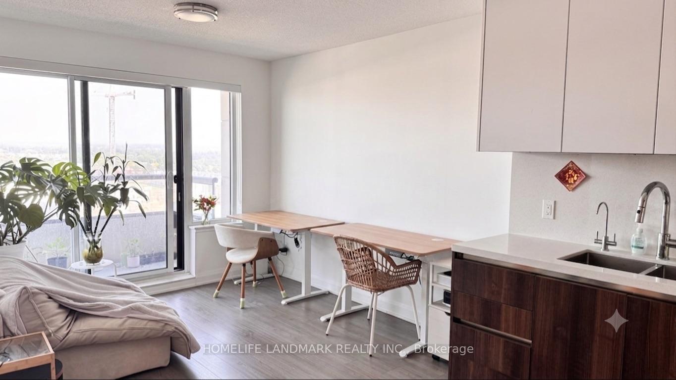 Photo 12 of Unit 1201, 15 Water Walk Drive, Markham, Unionville — HOMEH
