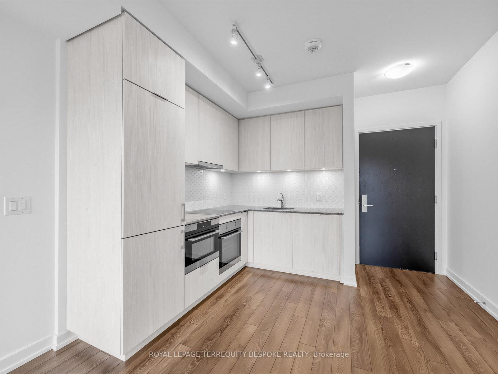Photo 10 of Unit 419, 158 Front Street E, Toronto, Moss Park — HOMEH