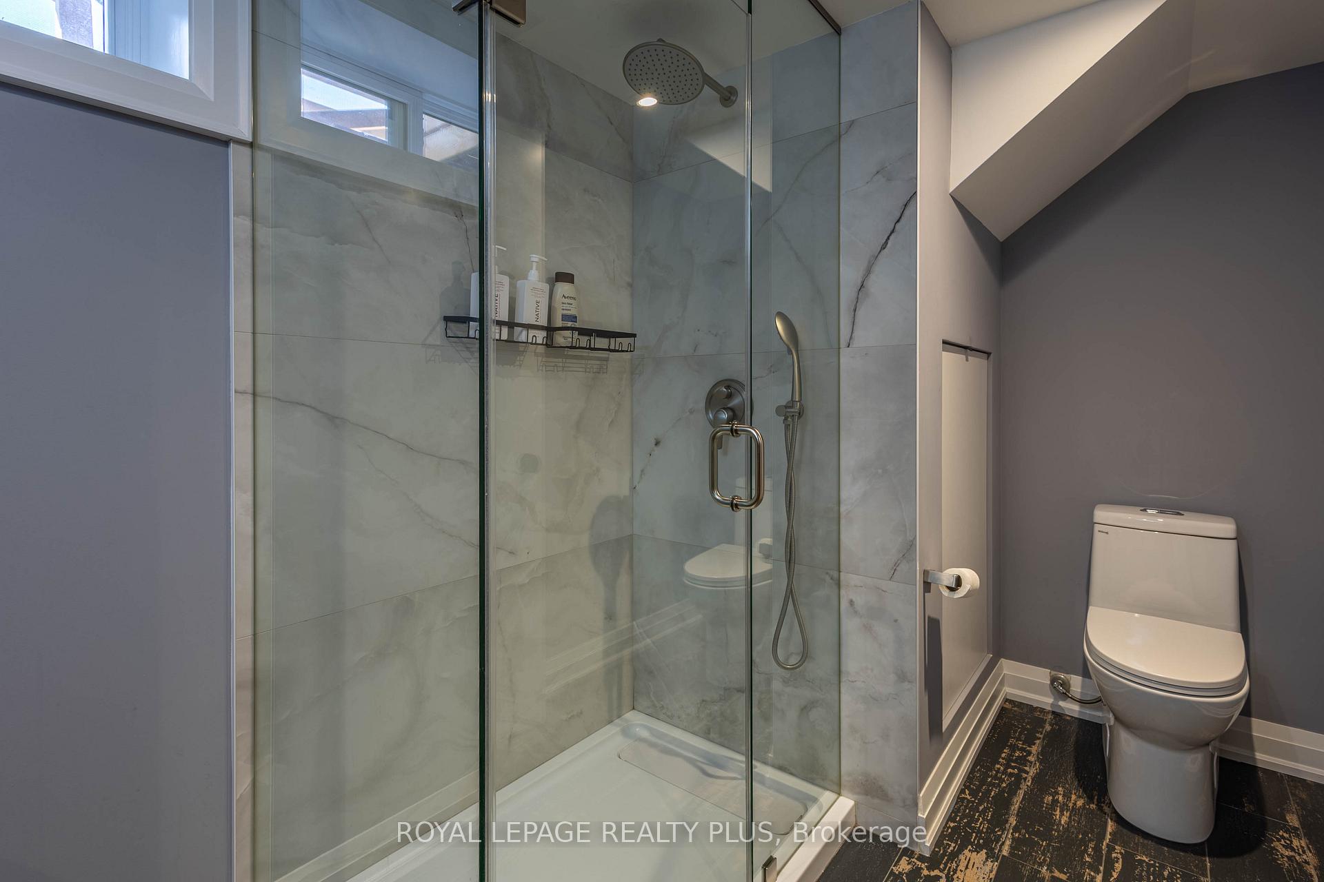 Photo 50 of 884 Eagle Drive, Burlington, LaSalle — HOMEH
