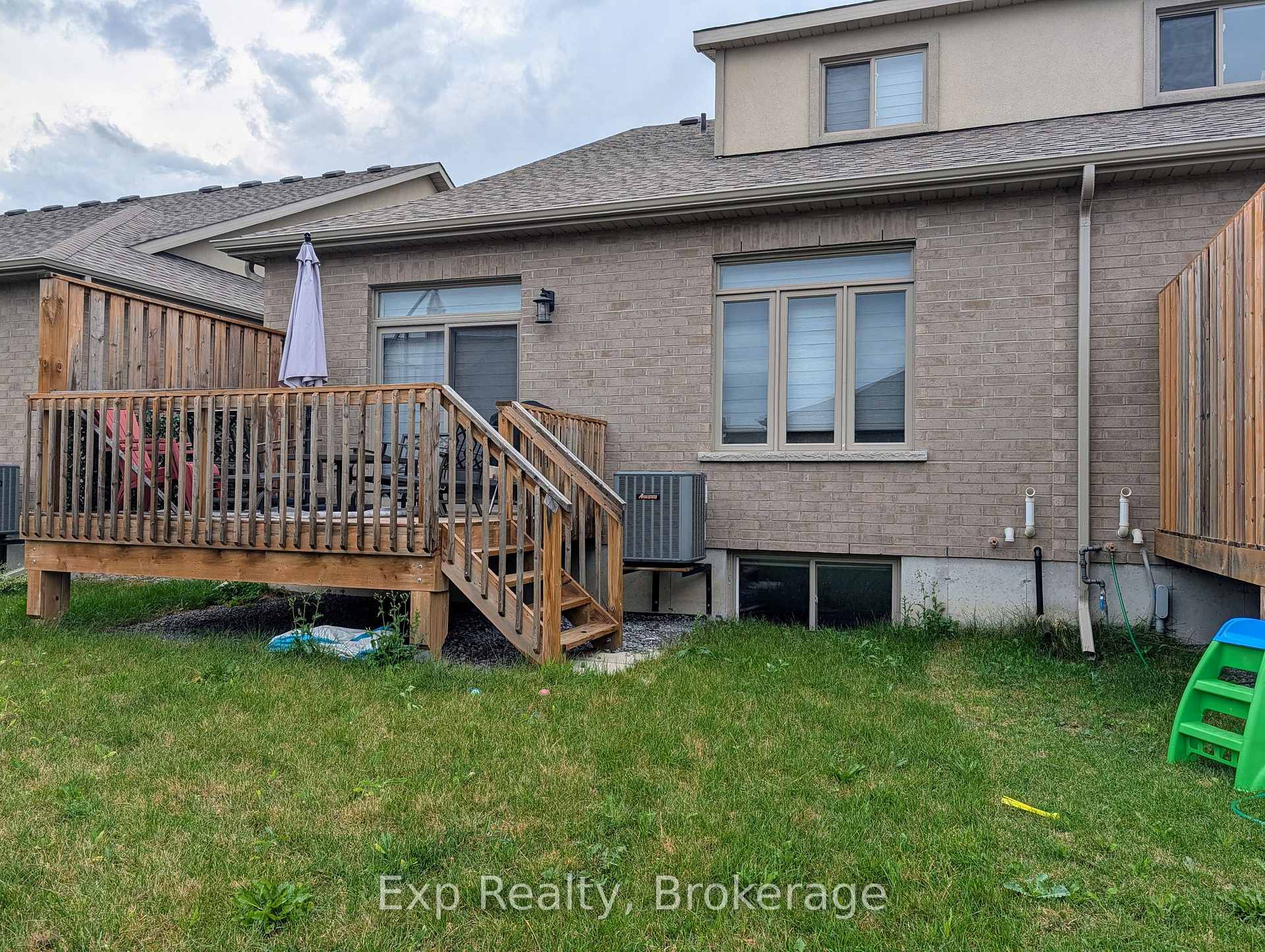 Photo 23 of 96 Athabaska Drive, Belleville, Thurlow Ward — HOMEH