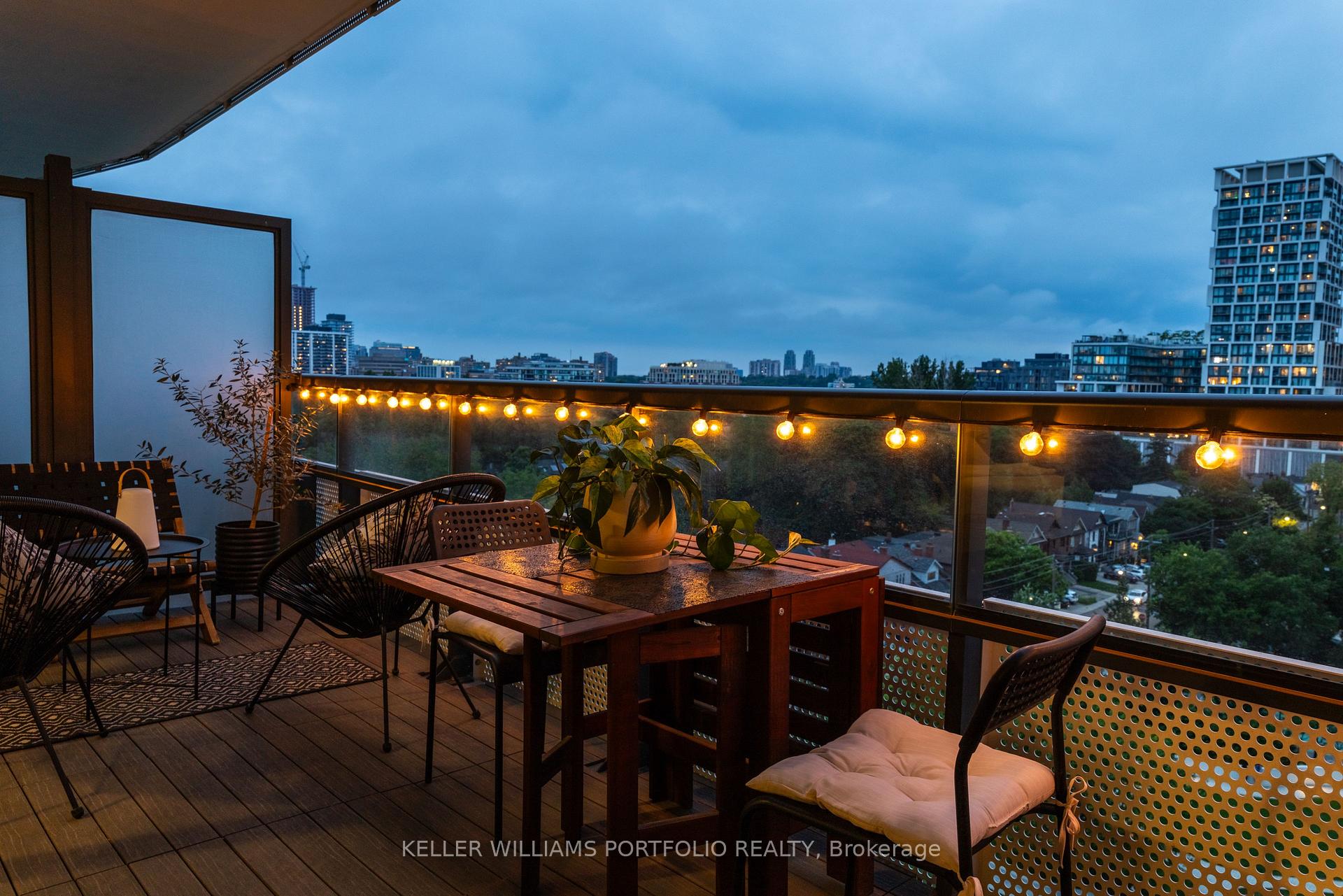 Photo 27 of Unit 706, 11 Lillian Street, Toronto, Mount Pleasant West — HOMEH