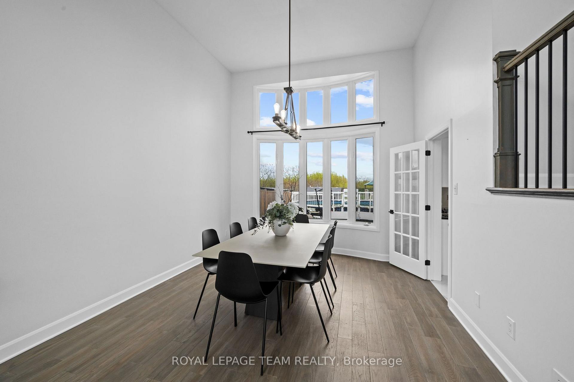 Photo 9 of 6936 Mary Anne Drive, Ottawa, Greely — HOMEH