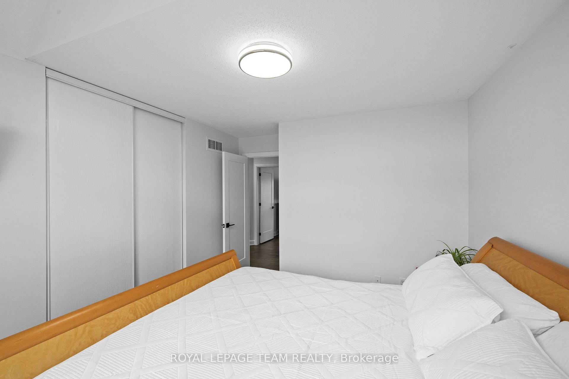 Photo 26 of 6936 Mary Anne Drive, Ottawa, Greely — HOMEH